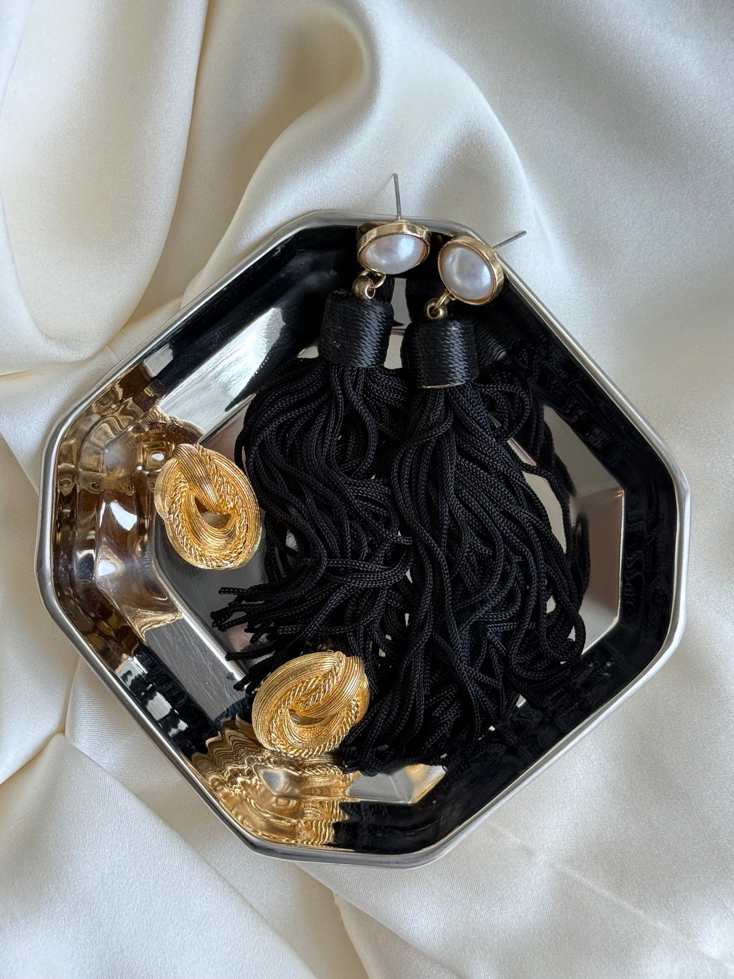 Vintage Christian Dior gold-toned clip-on earrings