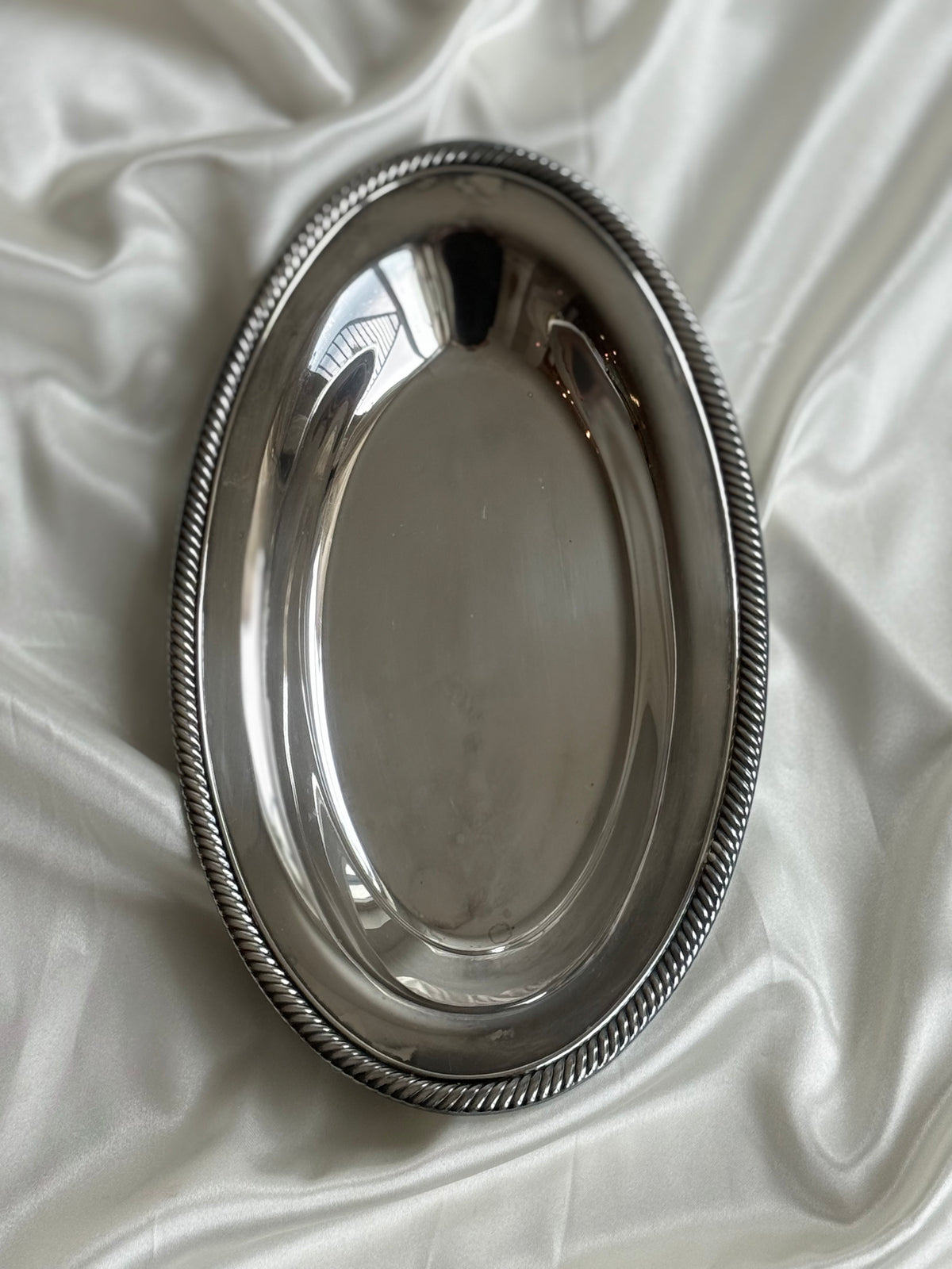 Vintage Silver Plated Oval Serving Tray with Rope Edge Detail