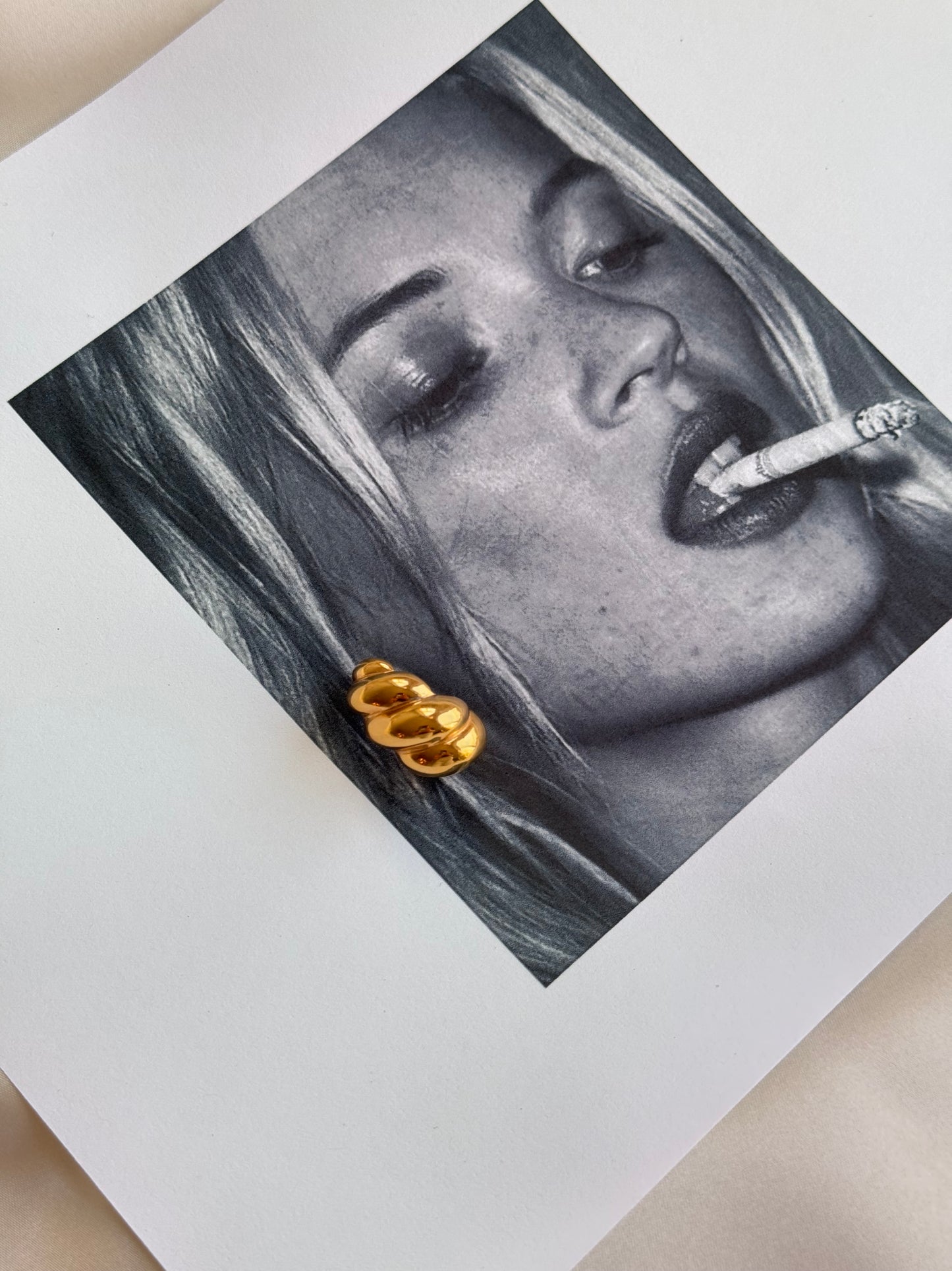 Vintage Gold-Tone Sculptural Hoop Earrings