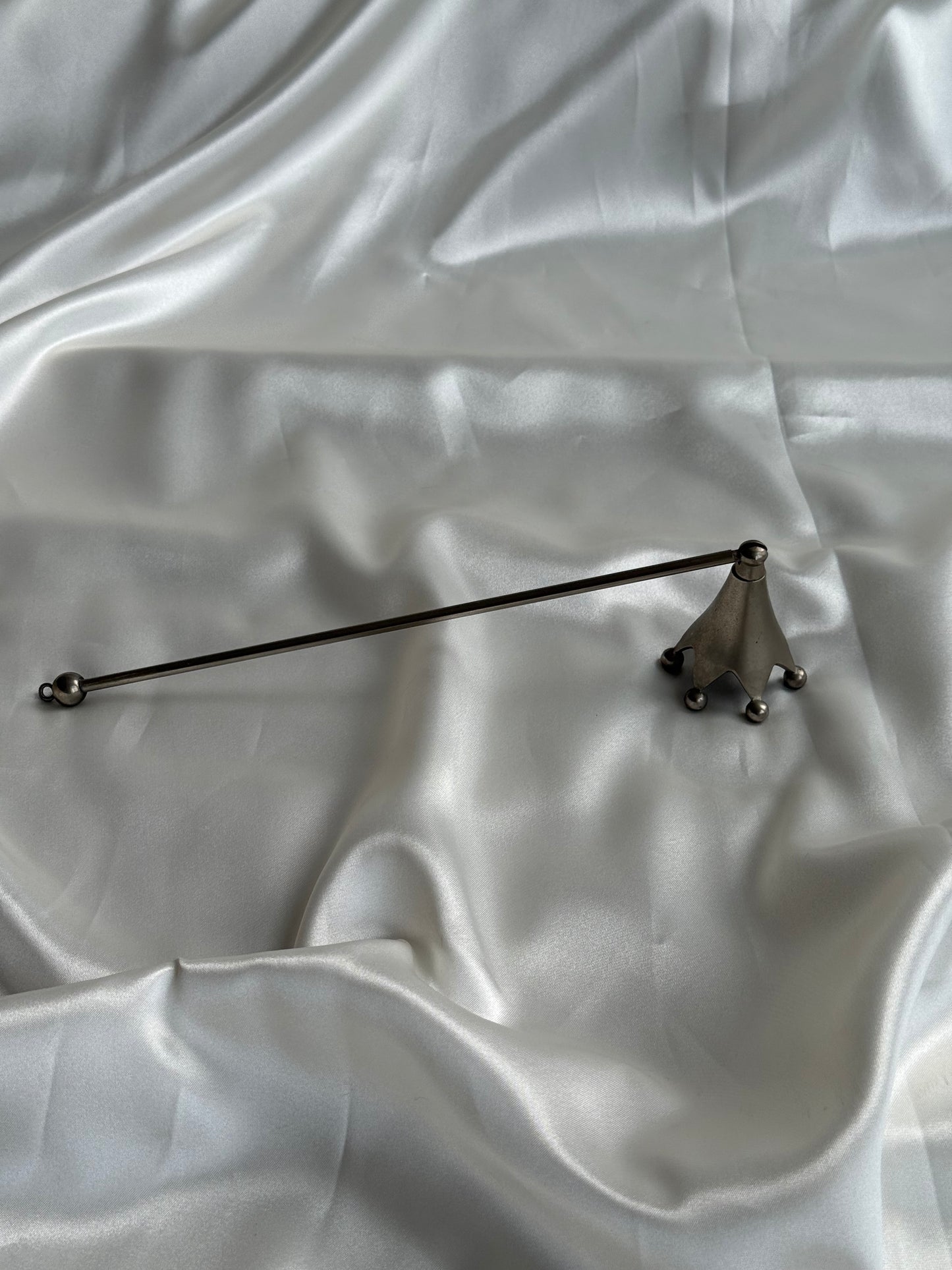 Vintage Silver-Toned Candle Snuffer