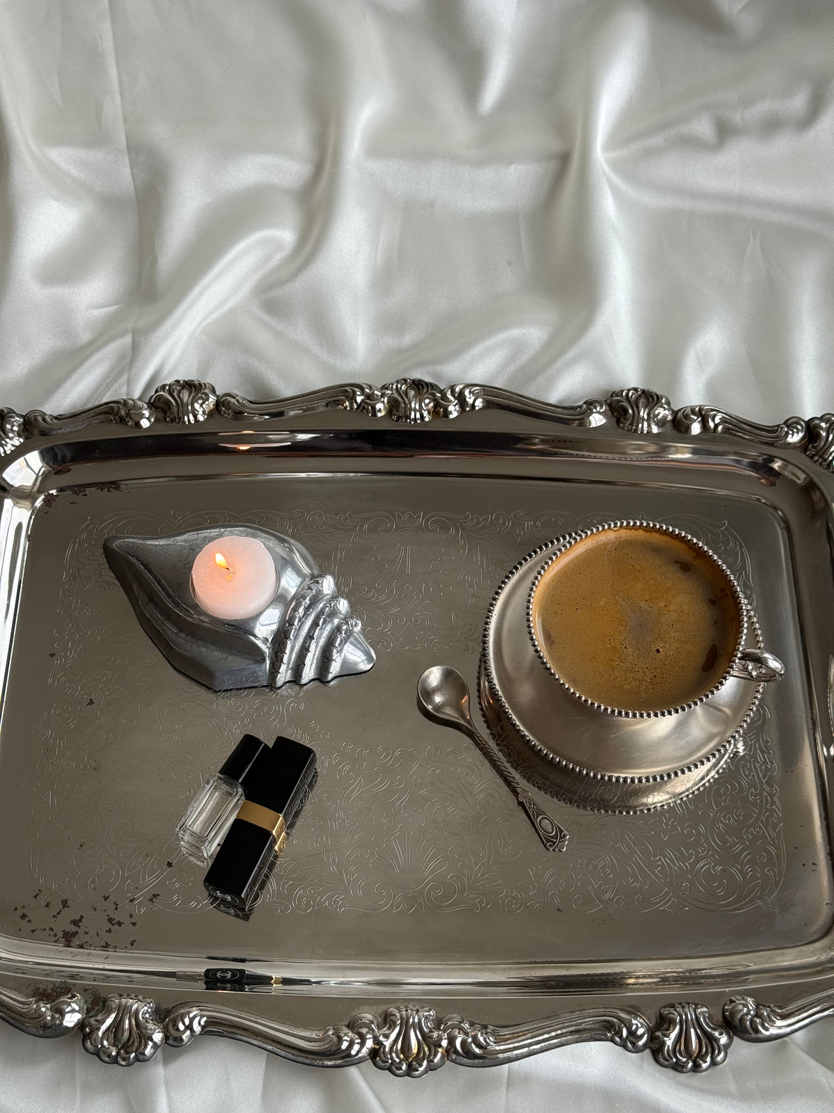 Vintage Silver-Tone Seashell Tealight Candle Holder