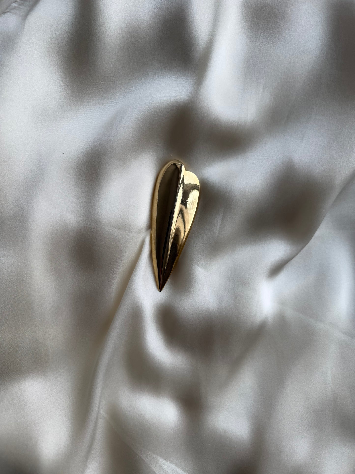 Vintage Gold-Tone Leaf Brooch