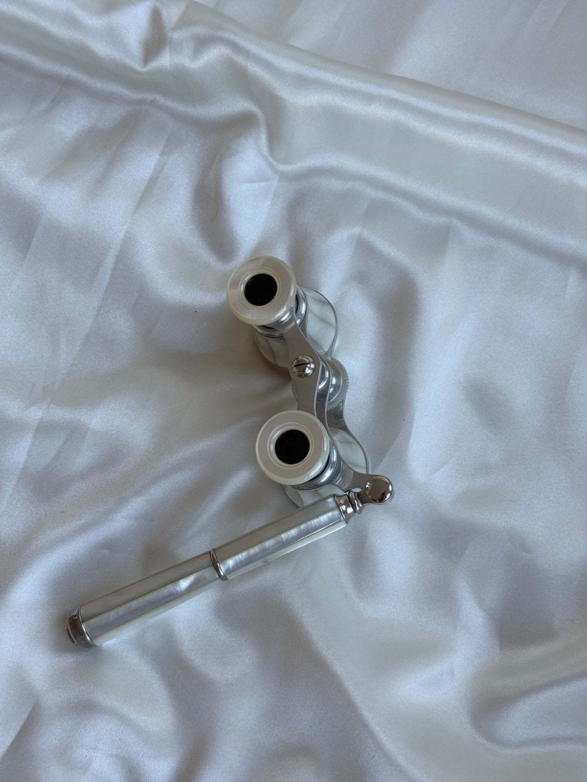 Vintage Mother-of-Pearl Opera Glasses with Handle
