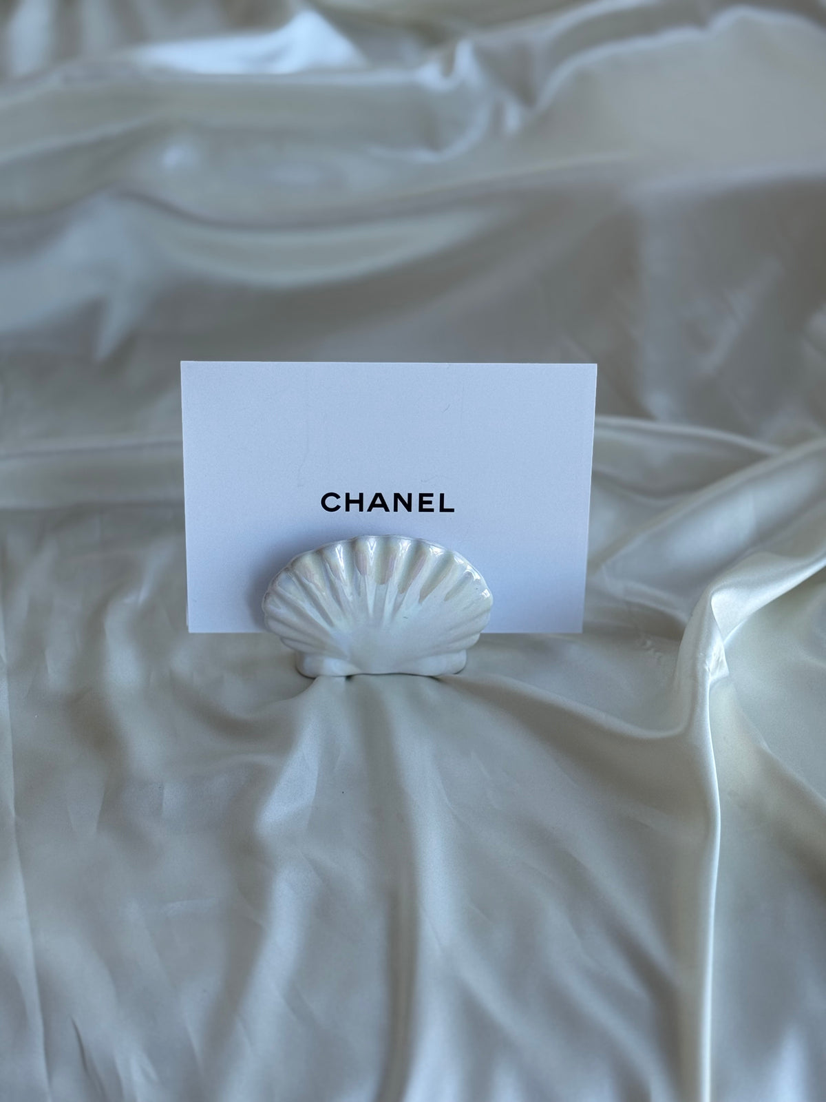 Vintage Iridescent Shell Place Card Holder