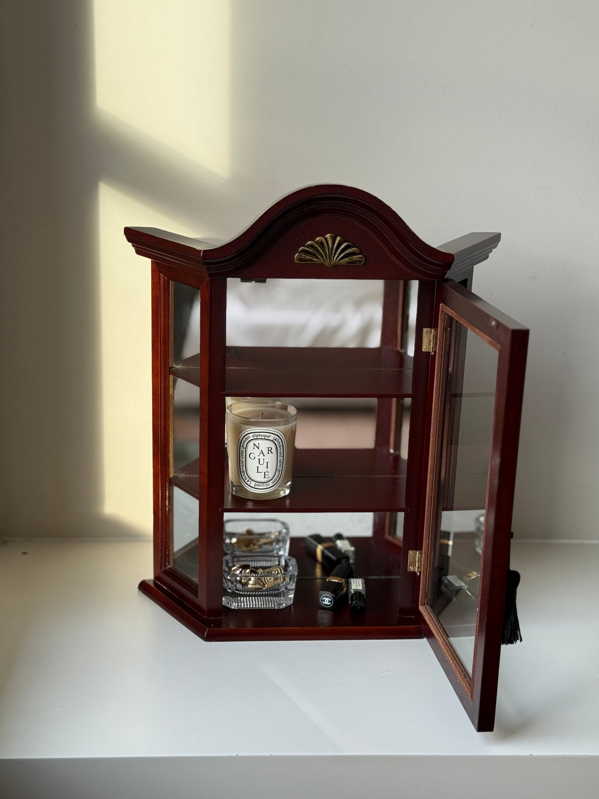 Vintage Mahogany Glass Curio Cabinet with Mirrored Back