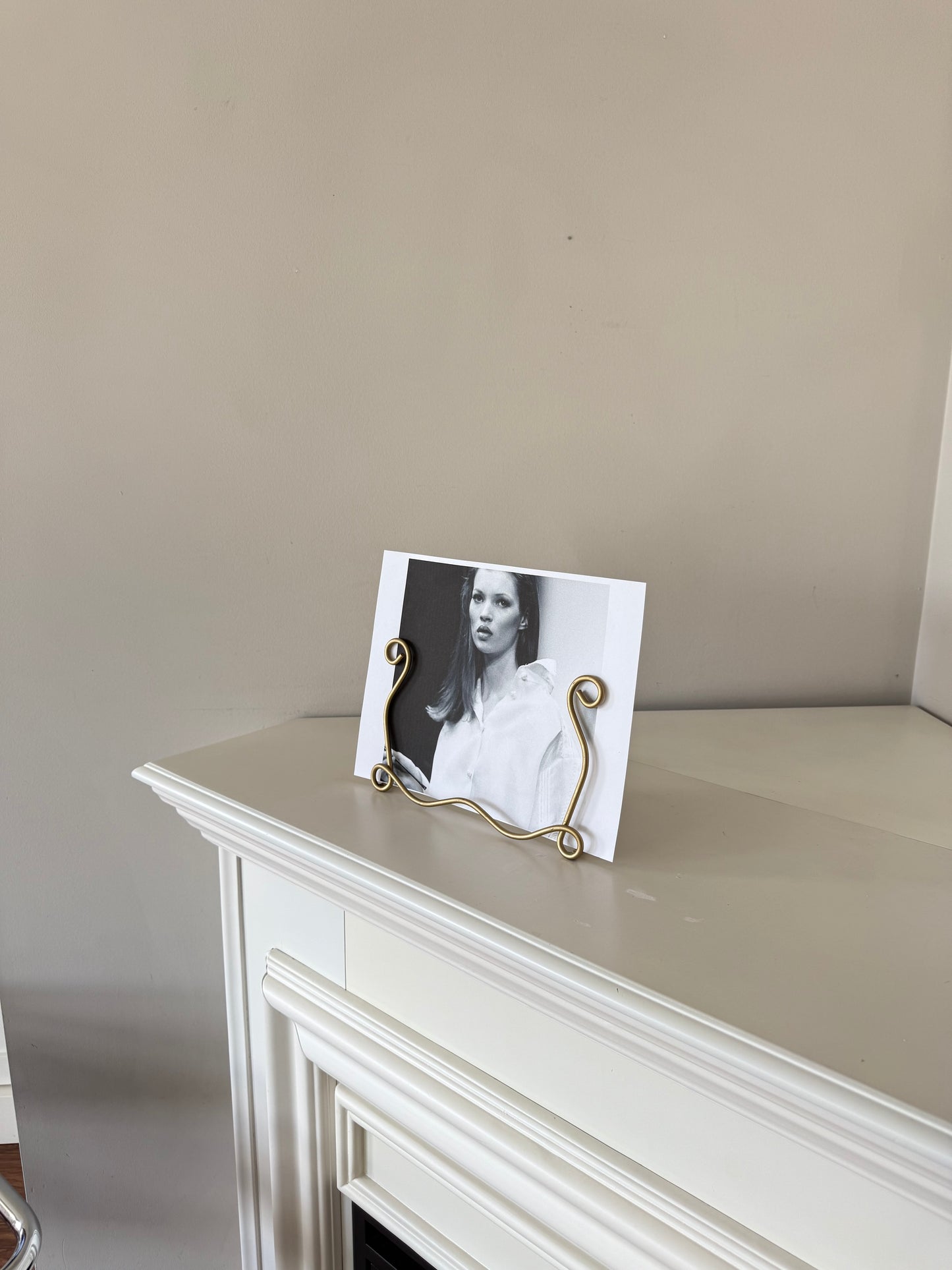 Vintage Gold Wire Display Easel