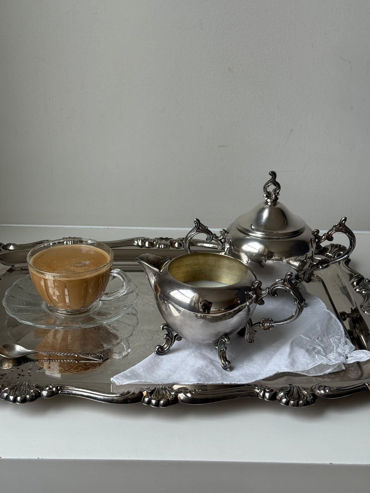 Vintage Silver Plated Footed Sugar Bowl & Creamer Set – Ornate Scroll Design