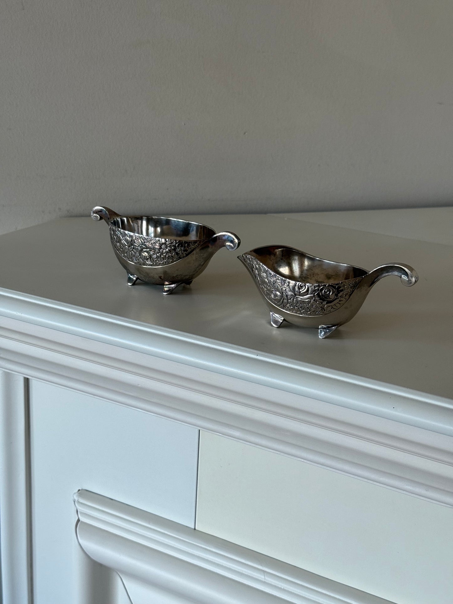 Vintage Silver plated Creamer & Sugar Bowl Set
