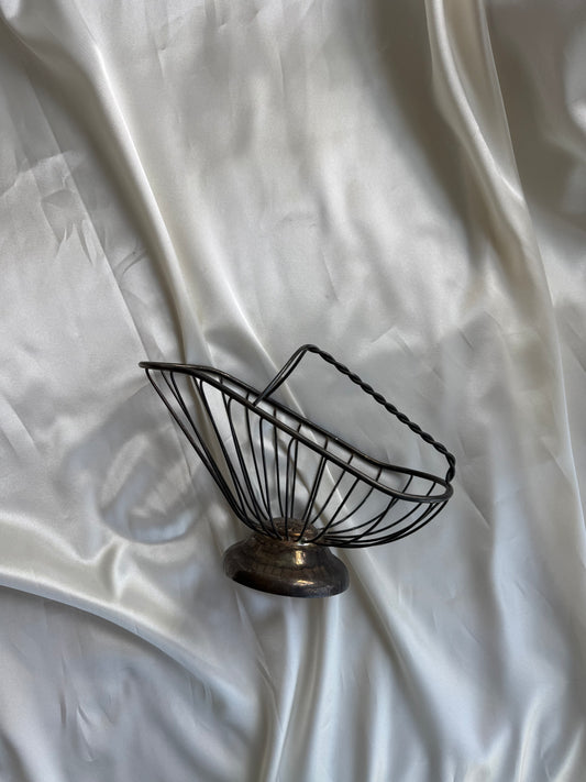 Vintage Wire Wine Bottle Cradle