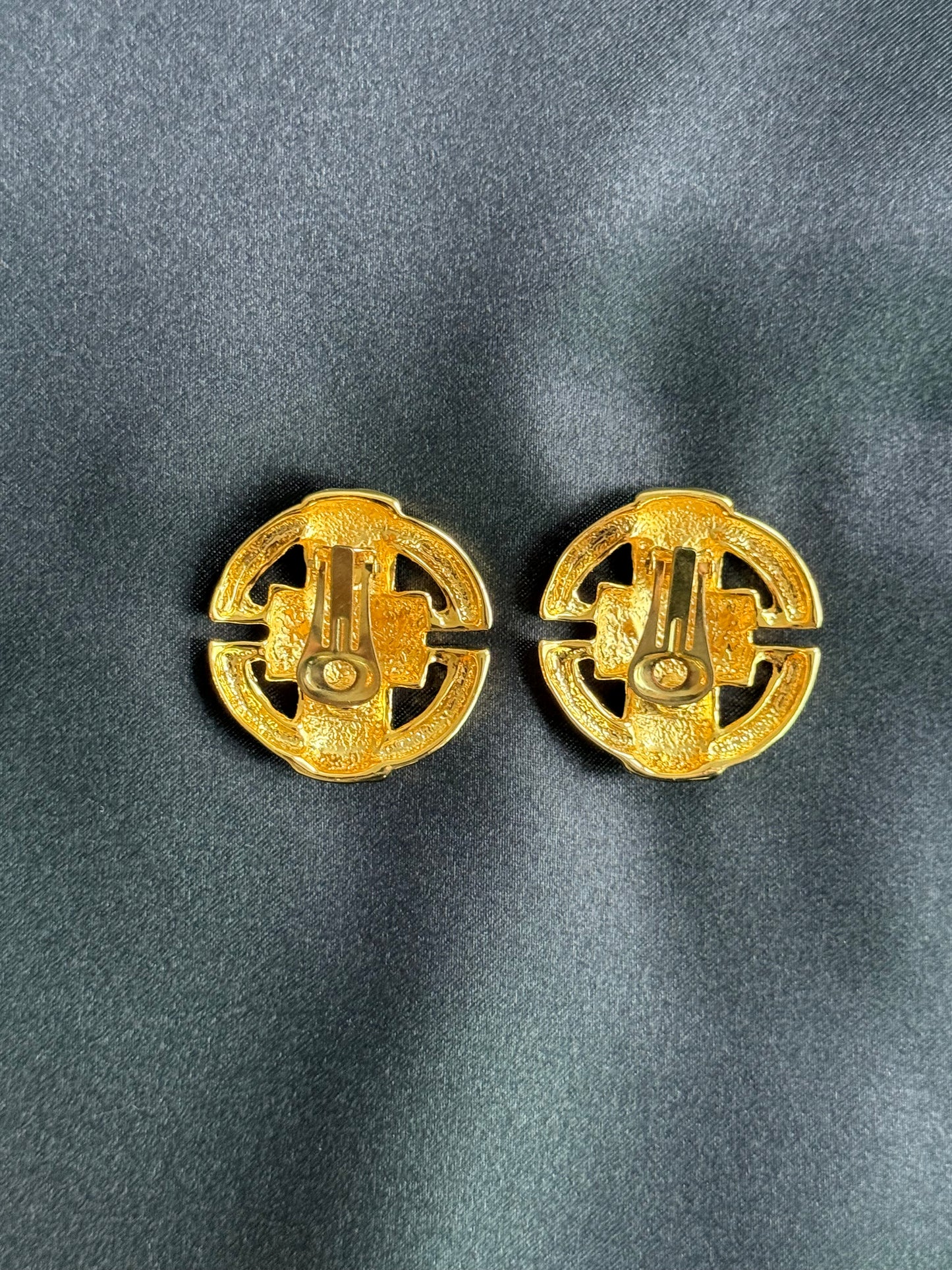 Vintage Sculptural Gold-Tone Clip-On Earrings