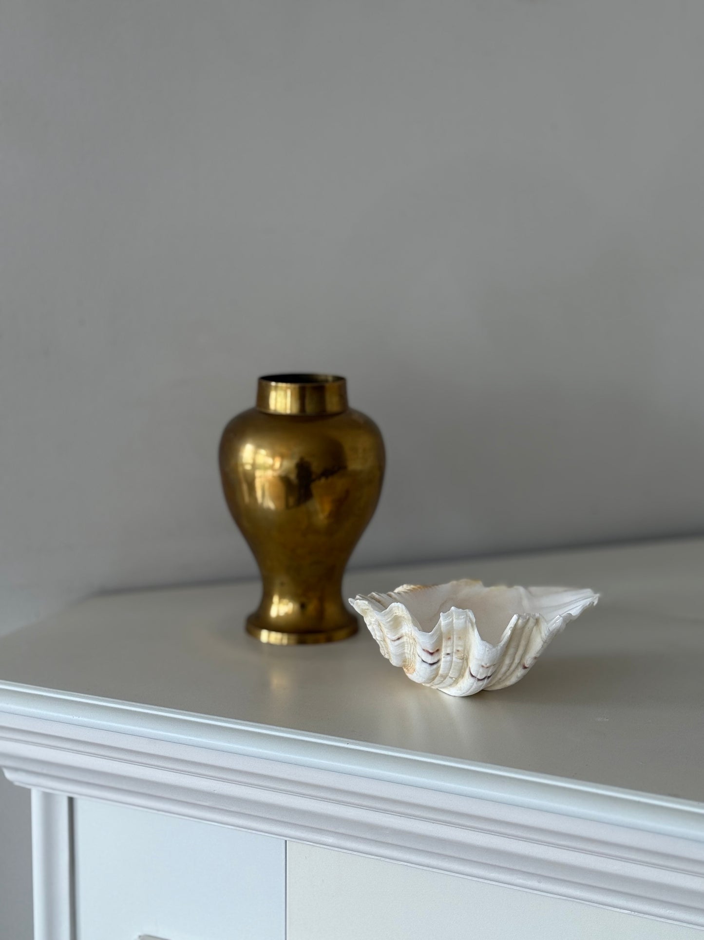 Vintage Solid Brass Urn Vase – Classical Baluster Silhouette