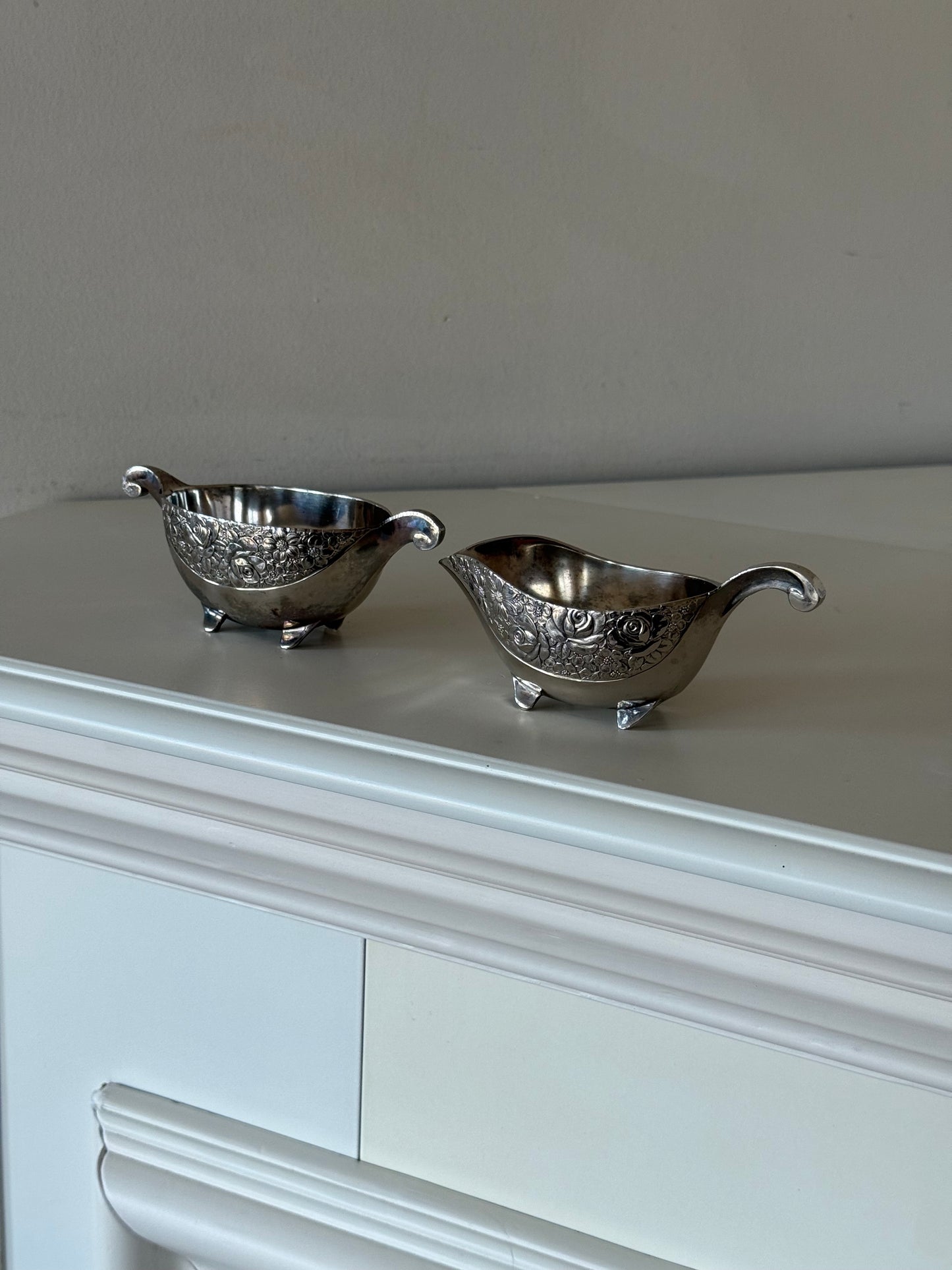 Vintage Silver plated Creamer & Sugar Bowl Set