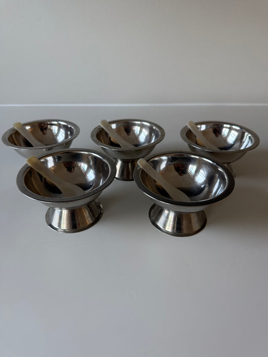 Set of 5 Stainless Steel Dessert Bowls with Mother of Pearl Spoons
