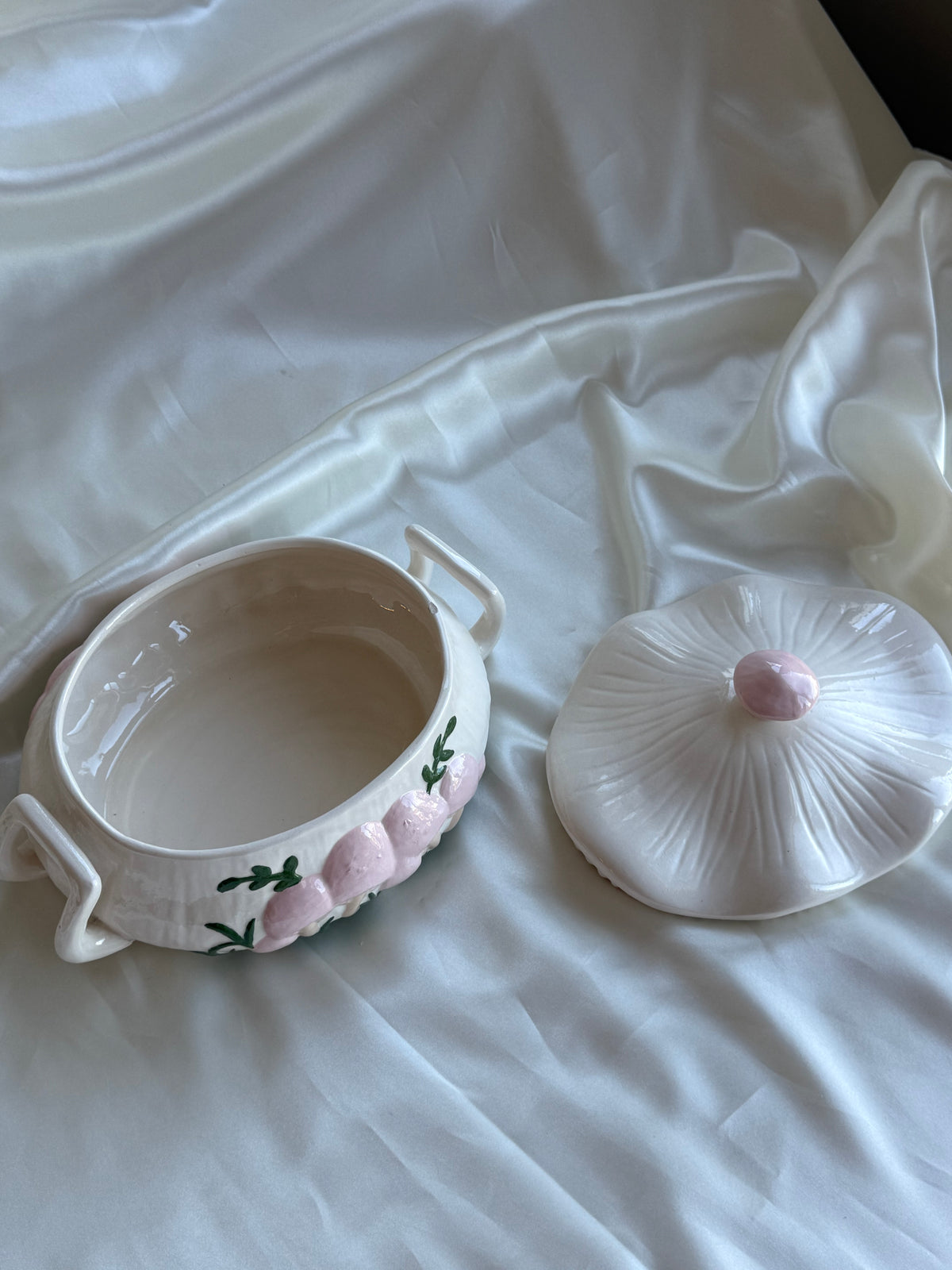 Vintage Ceramic Mushroom Tureen / Covered Serving Bowl