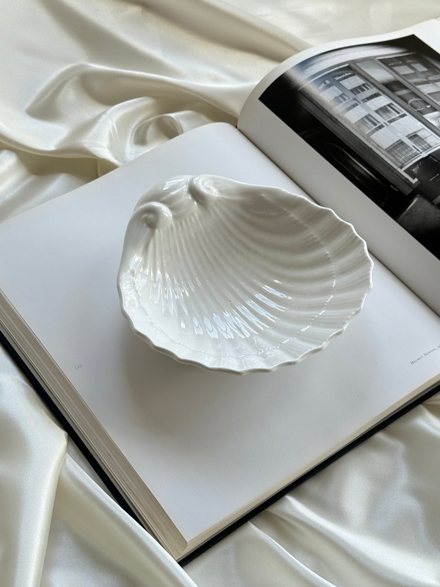 Vintage Ceramic Shell Dish