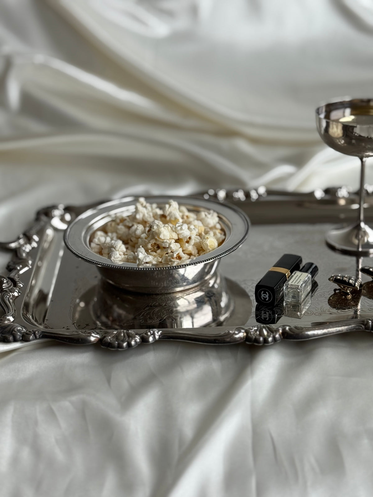 Vintage Silver-Plated Round Serving Bowl | Beaded Rim