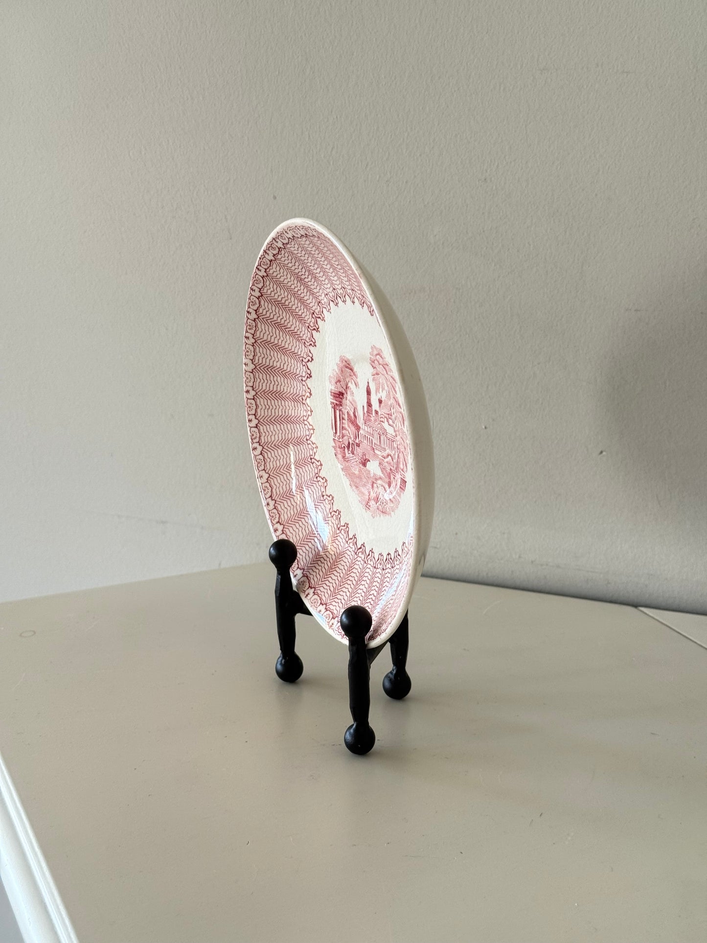 Vintage Display Easel – Sculptural Minimalist Stand
