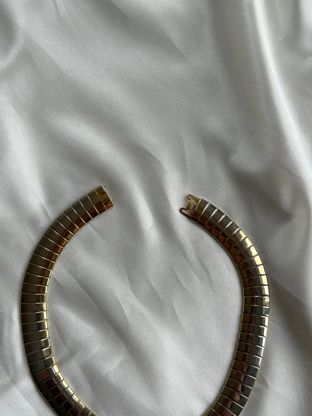 Vintage Gold-Tone Flexible Collar Necklace