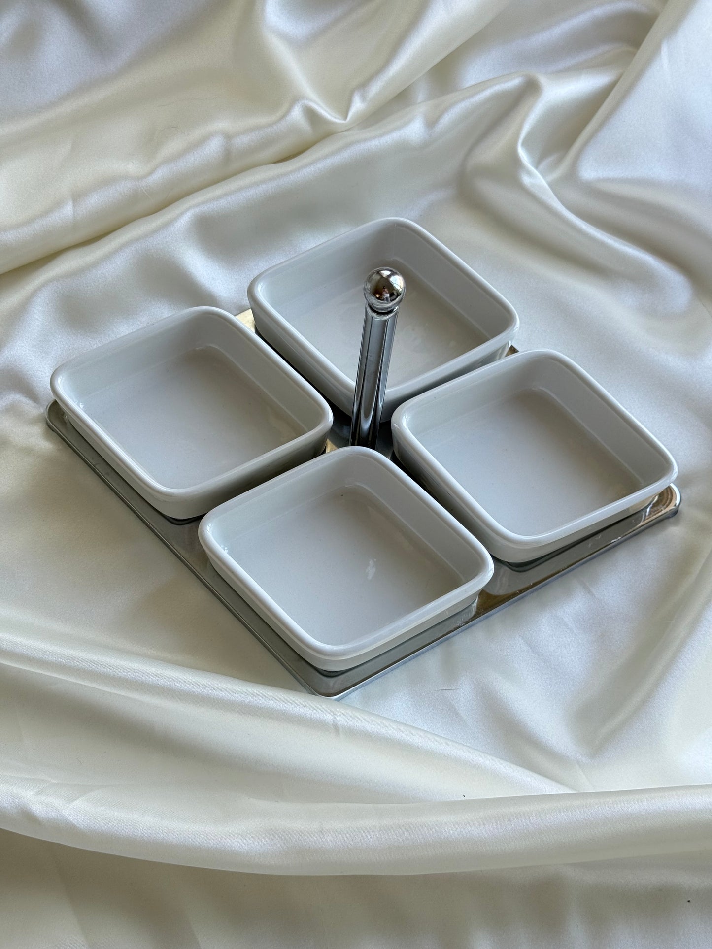 Condiment Serving Set