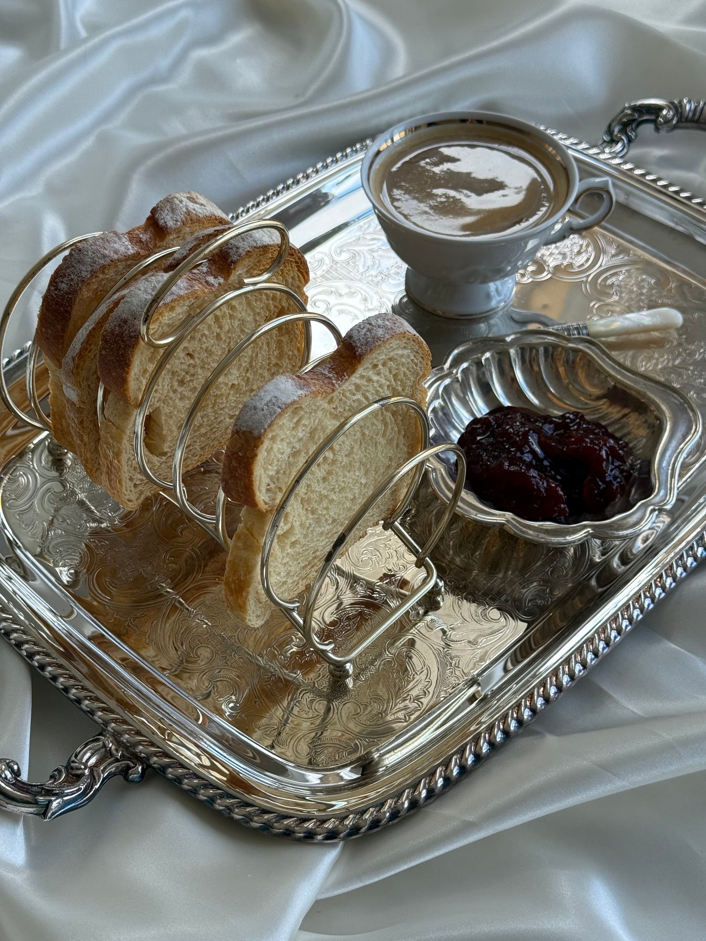 Vintage silver plated toast rack – Made in England