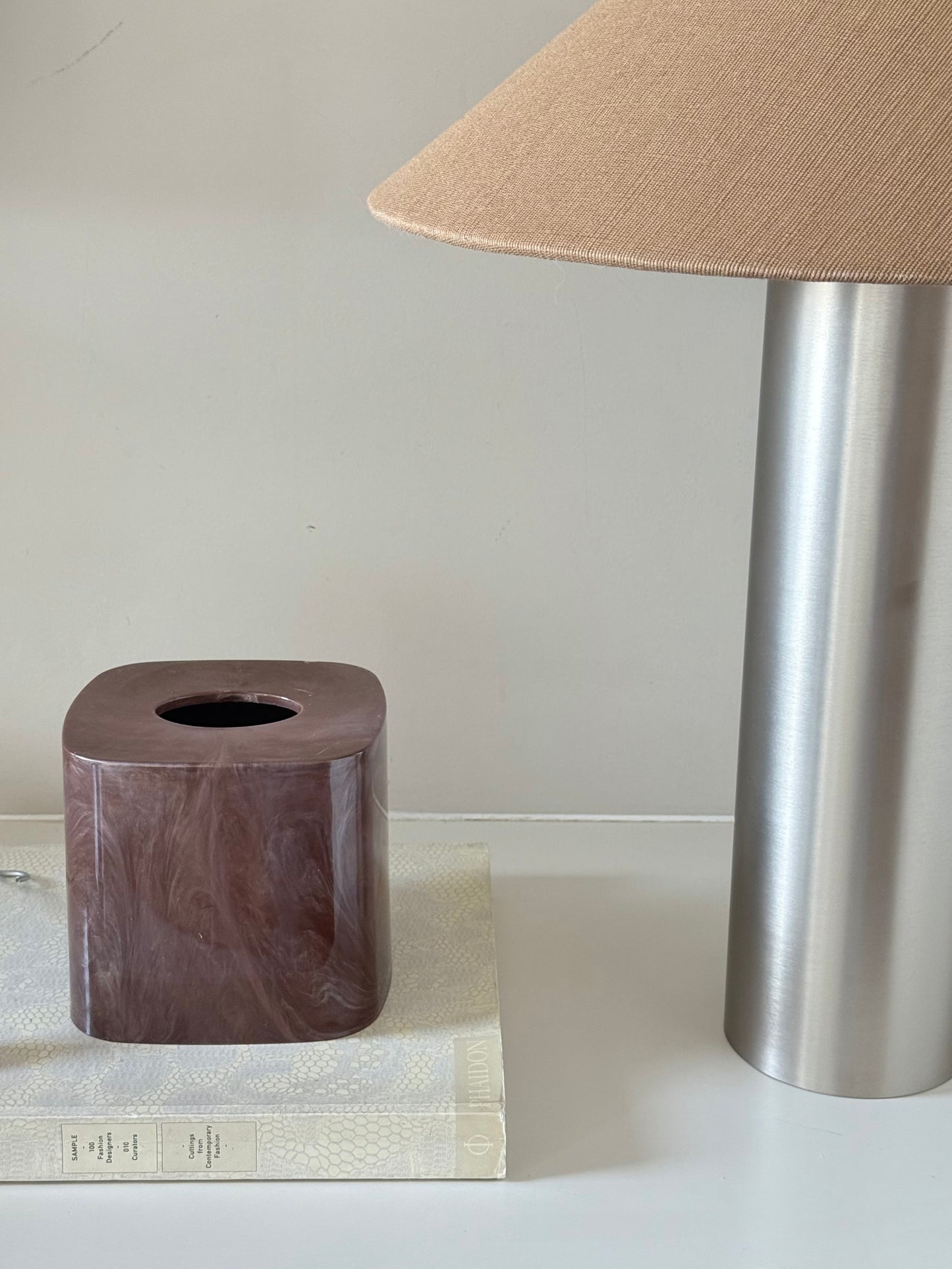 Vintage Acrylic Tissue Box Cover — Mocha Swirl