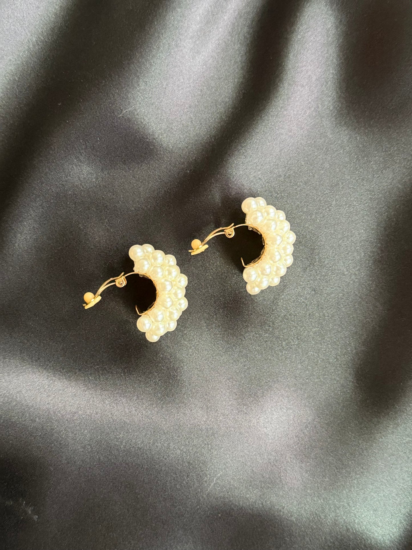 Vintage Faux Pearl Cluster Clip-On Earrings