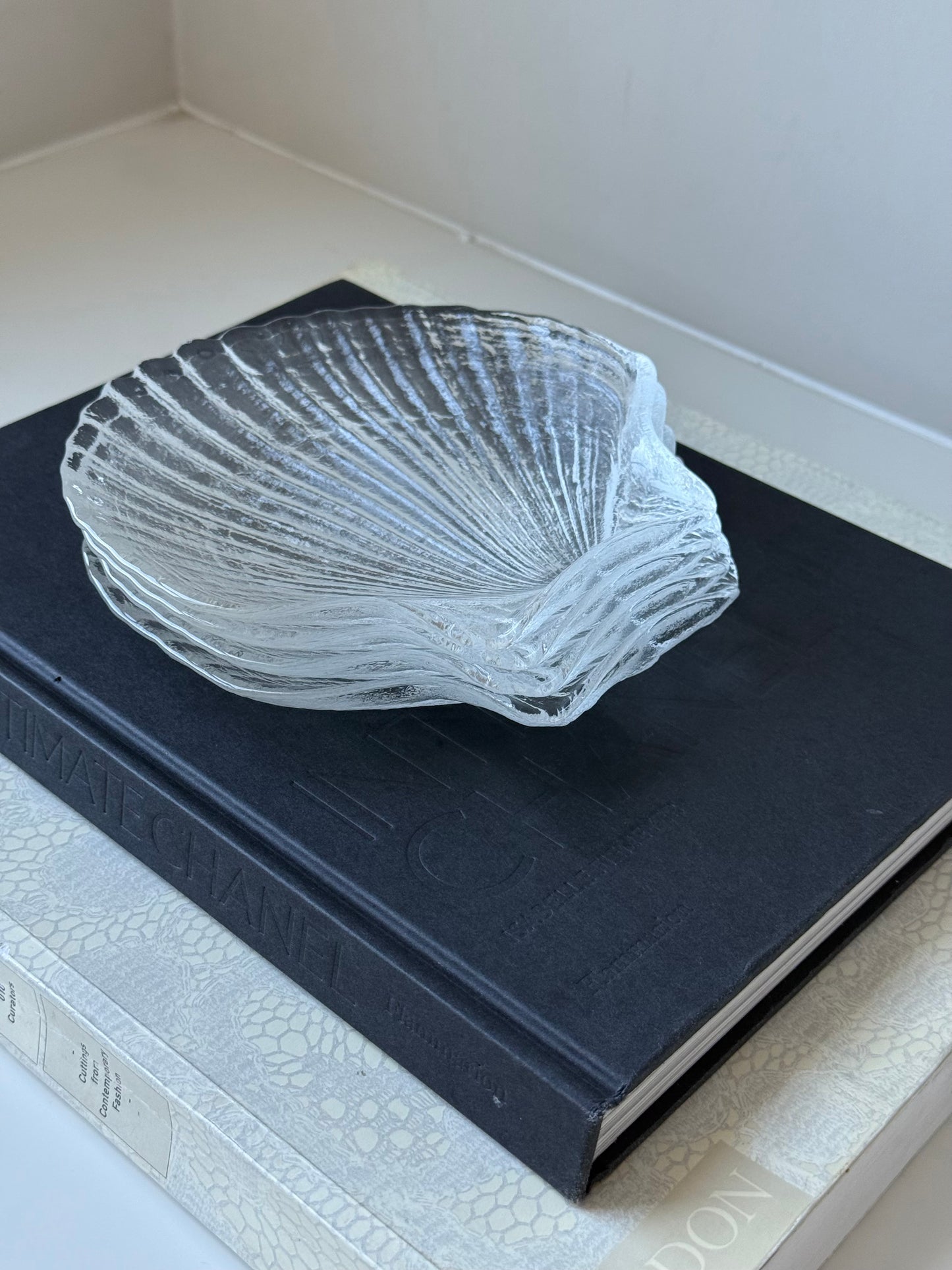 Vintage Glass Shell Plates (Set of 4)