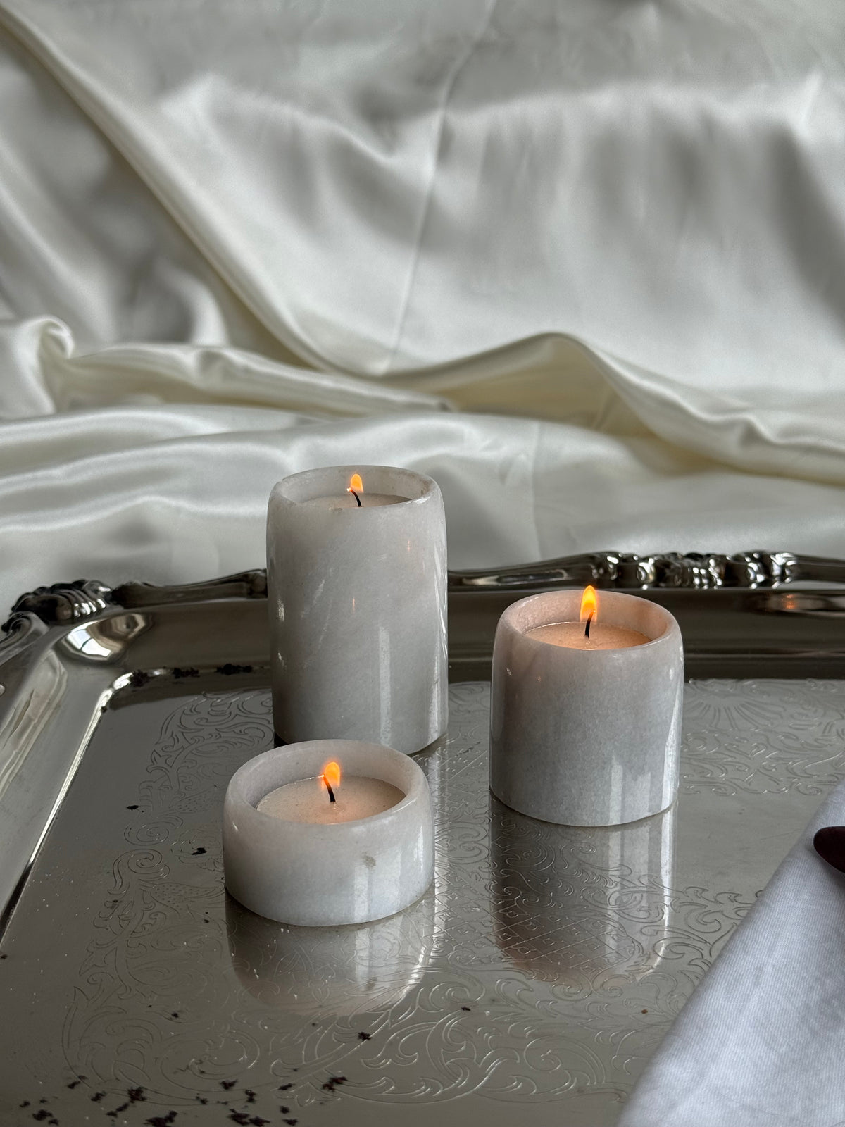 Set of 3 White Marble Tealight Candle Holders