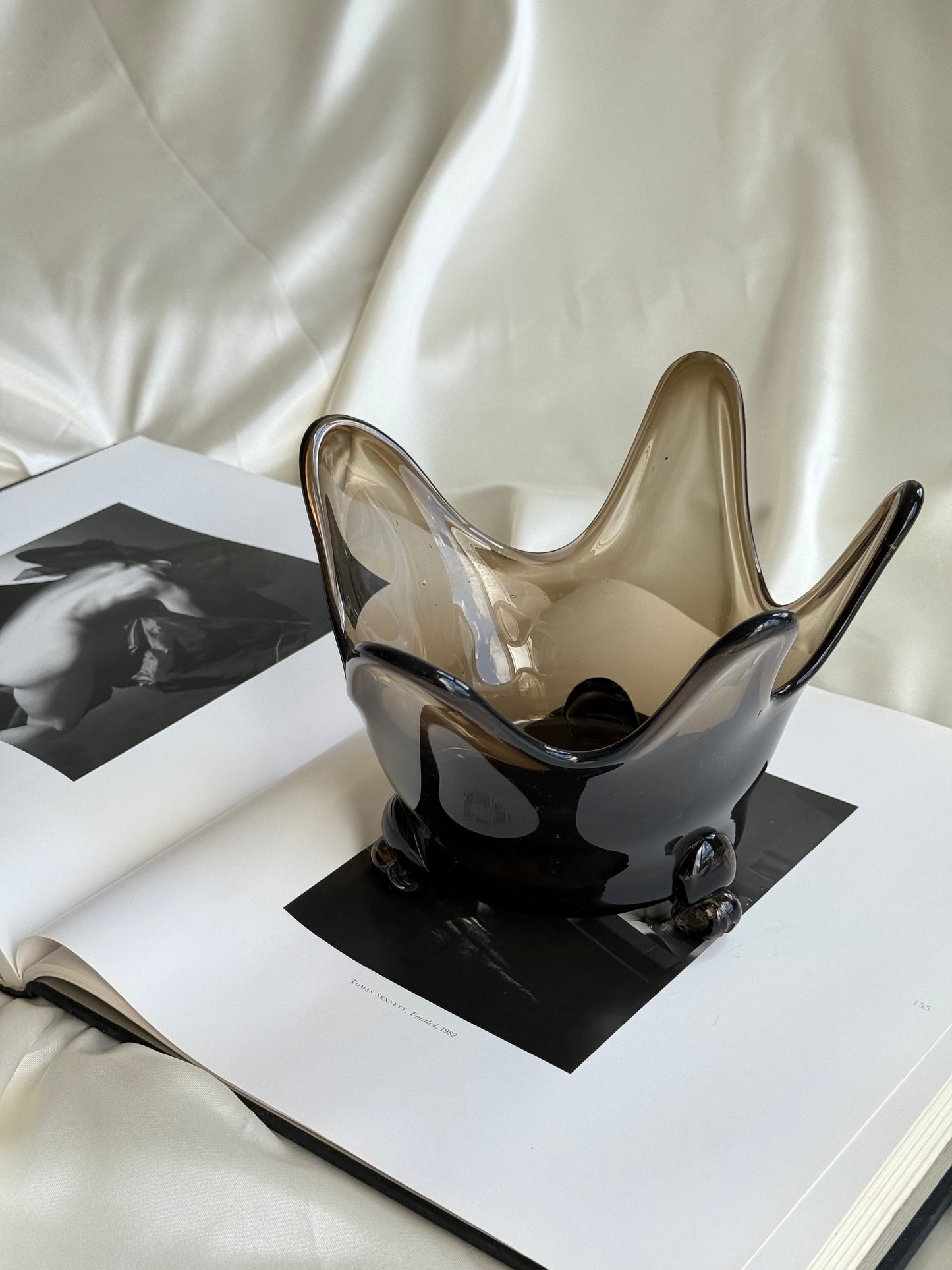Vintage Smoky Art Glass Bowl – Sculptural Footed Form