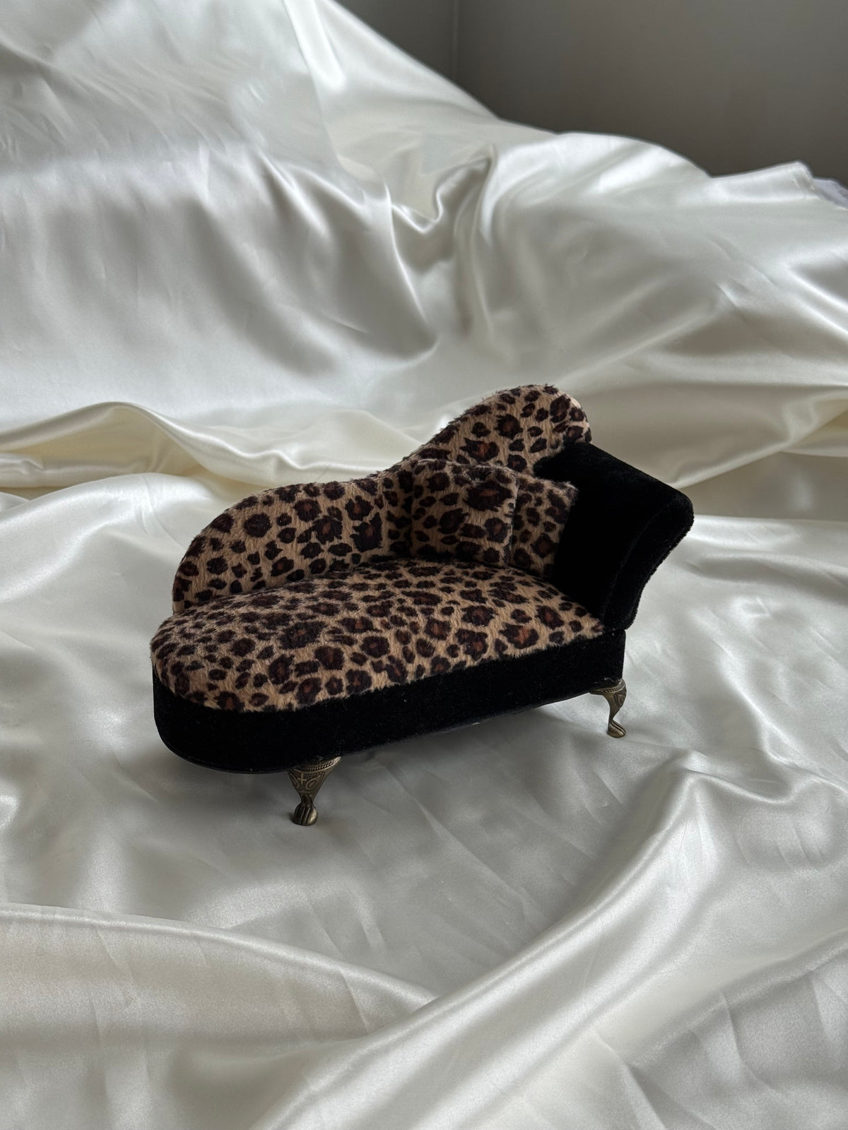 Vintage Leopard Print Chaise Lounge Jewelry Box with Mirror