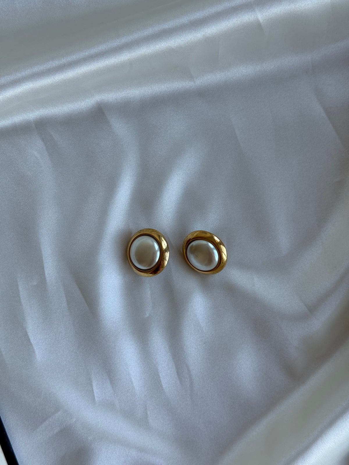 Vintage Pearl-Style Gold-Tone Stud Earrings