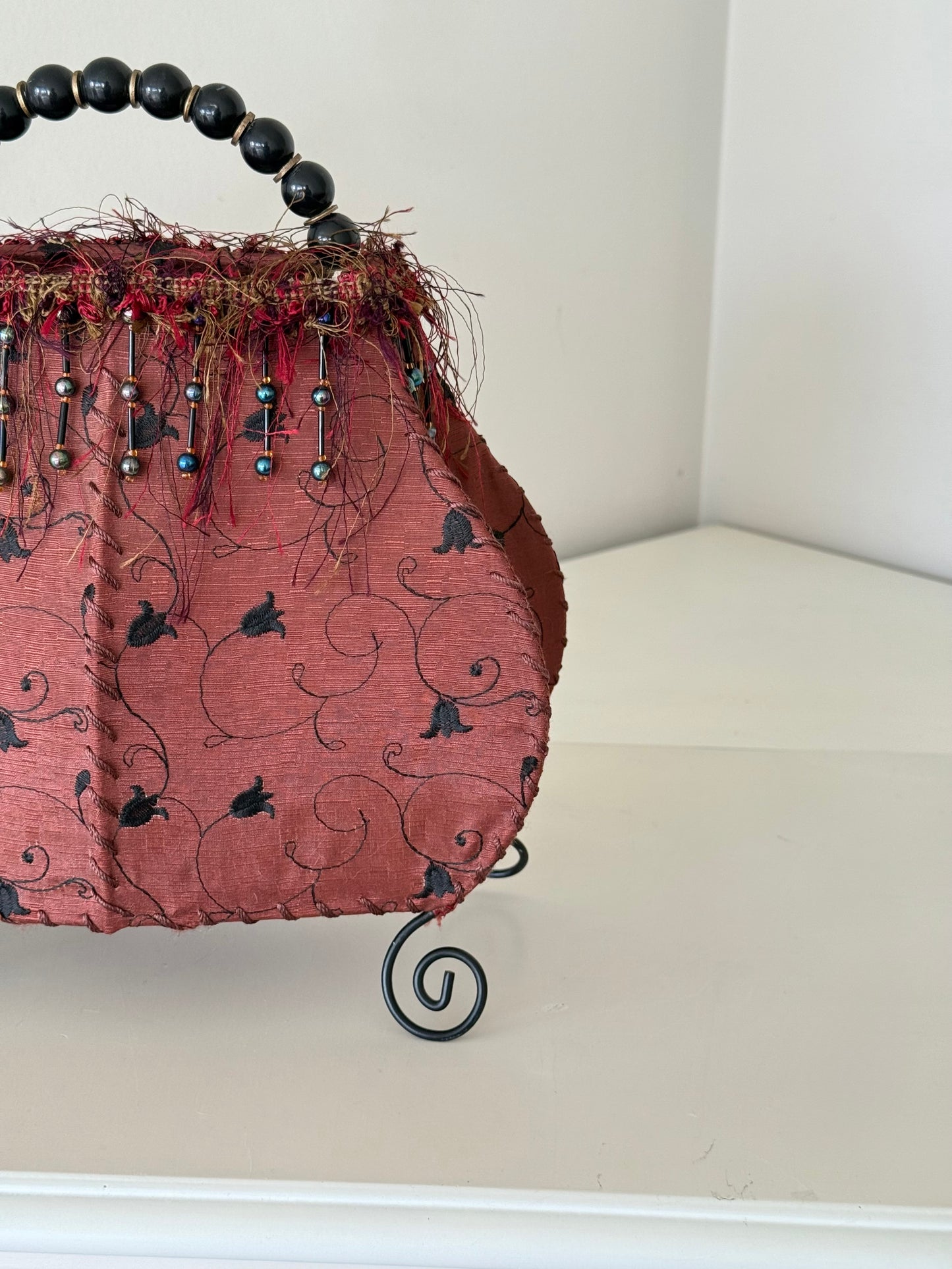 Vintage Handbag Style Table Lamp – Textile & Beaded Detail