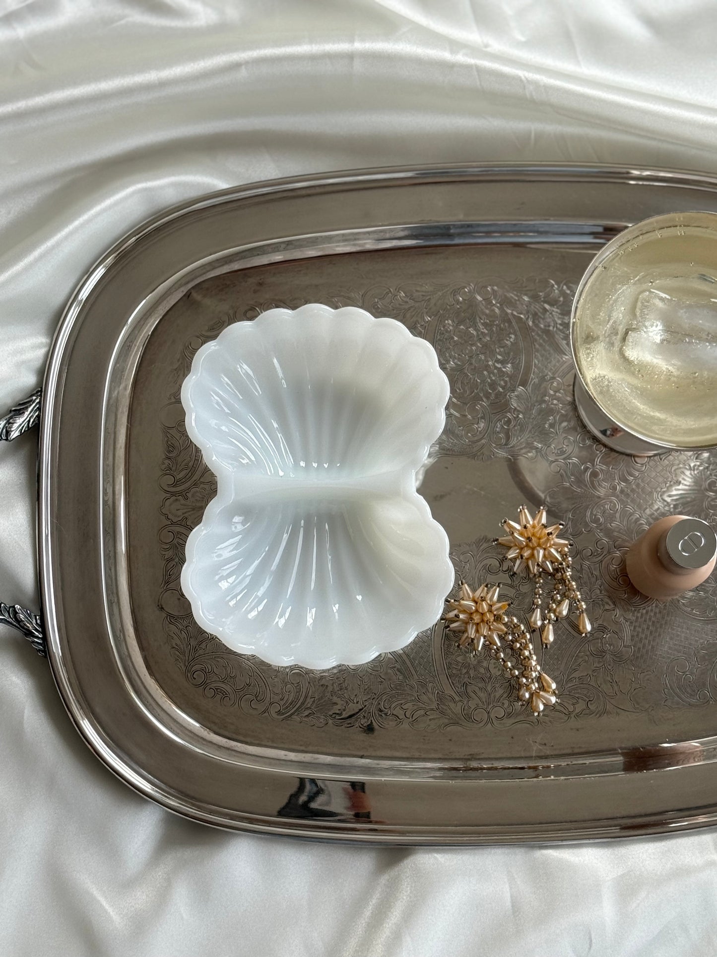 Vintage Avon Milk Glass Double Shell Dish