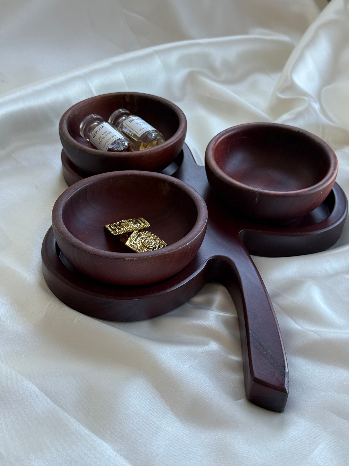 Vintage Wooden Clover Serving Set