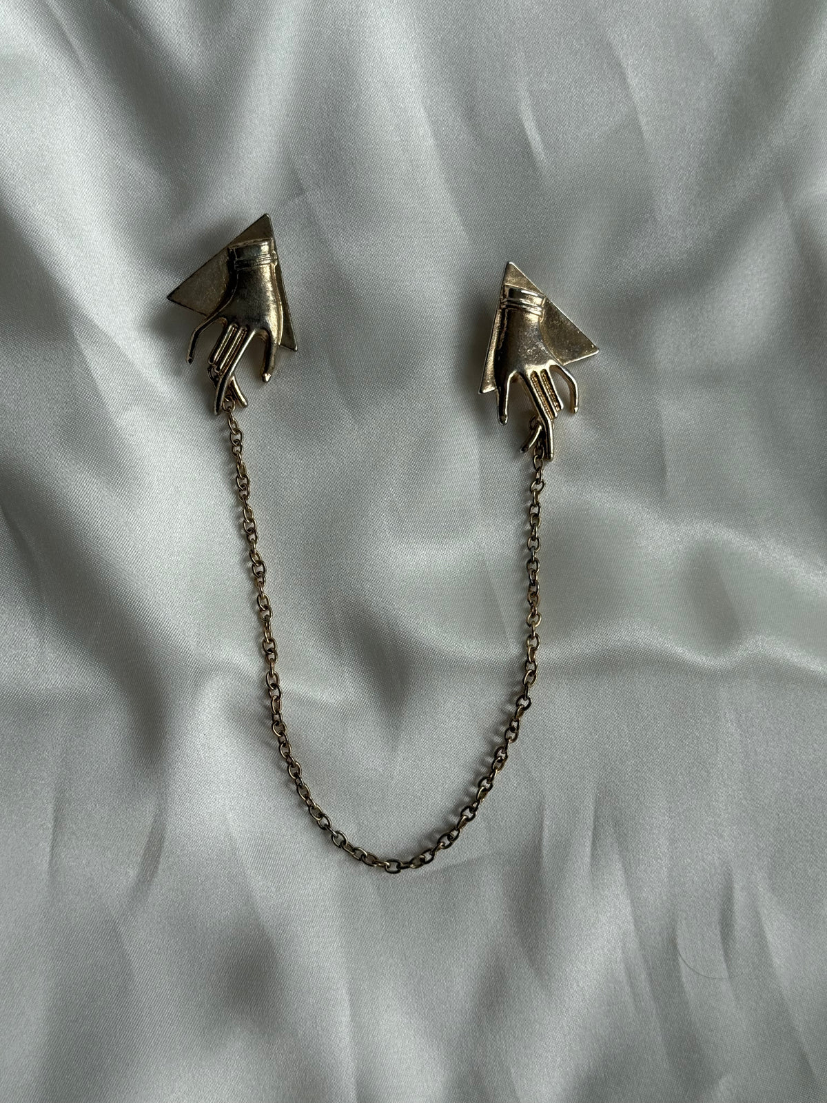Vintage Sculptural Hand Collar Chain