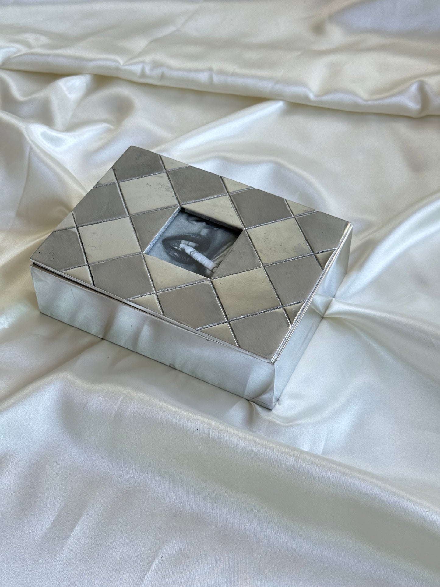 Vintage Metal Keepsake Box – Made in Mexico