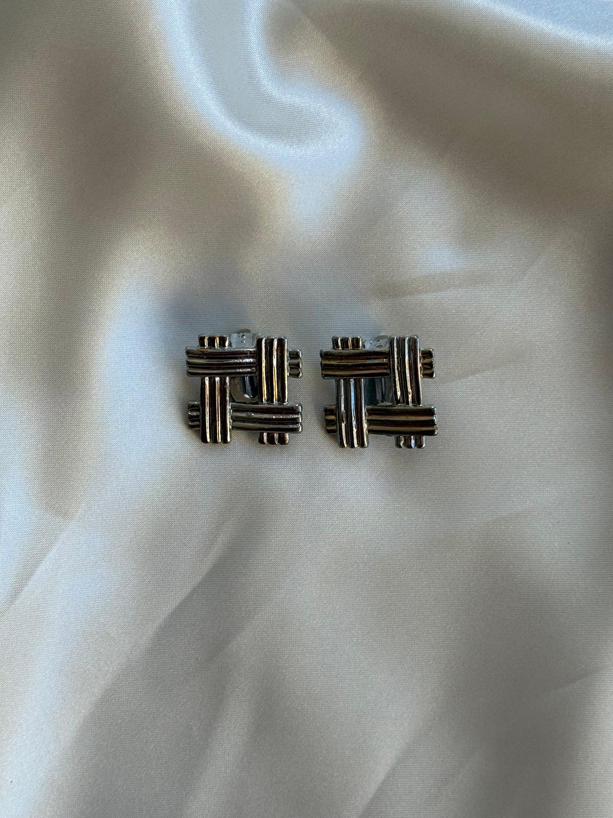 Vintage Silver-Tone Geometric Basket-Weave Clip-On Earrings