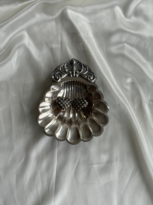 Vintage Sussex Plate Silver-Plated Scallop Shell Dish