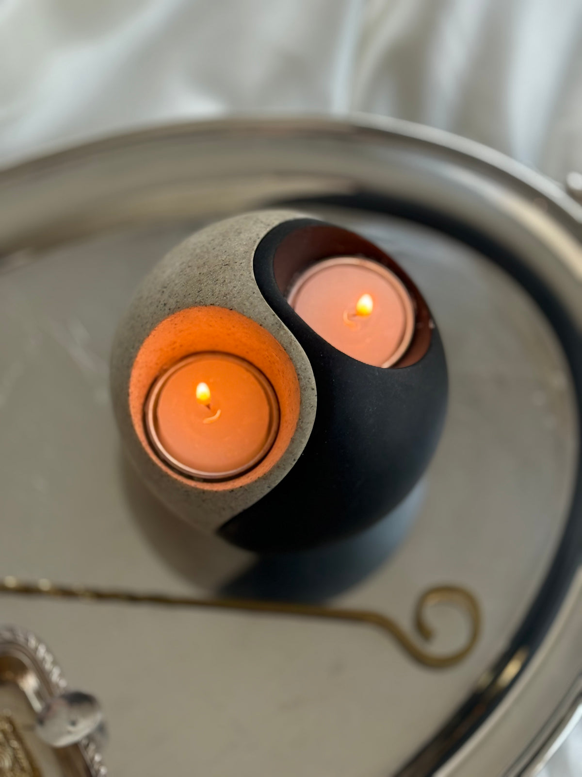 Vintage Yin Yang Double Tealight Candle Holder