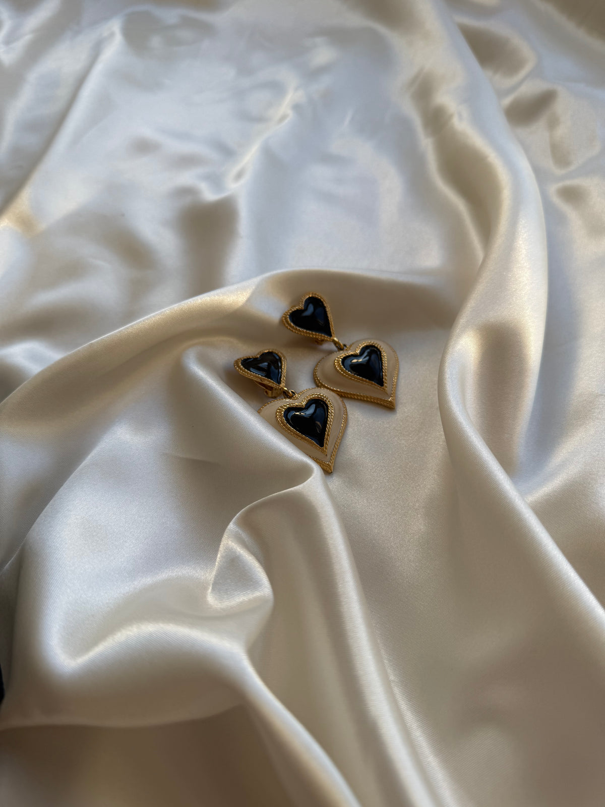 Vintage Black & Ivory Heart Clip-On Earrings