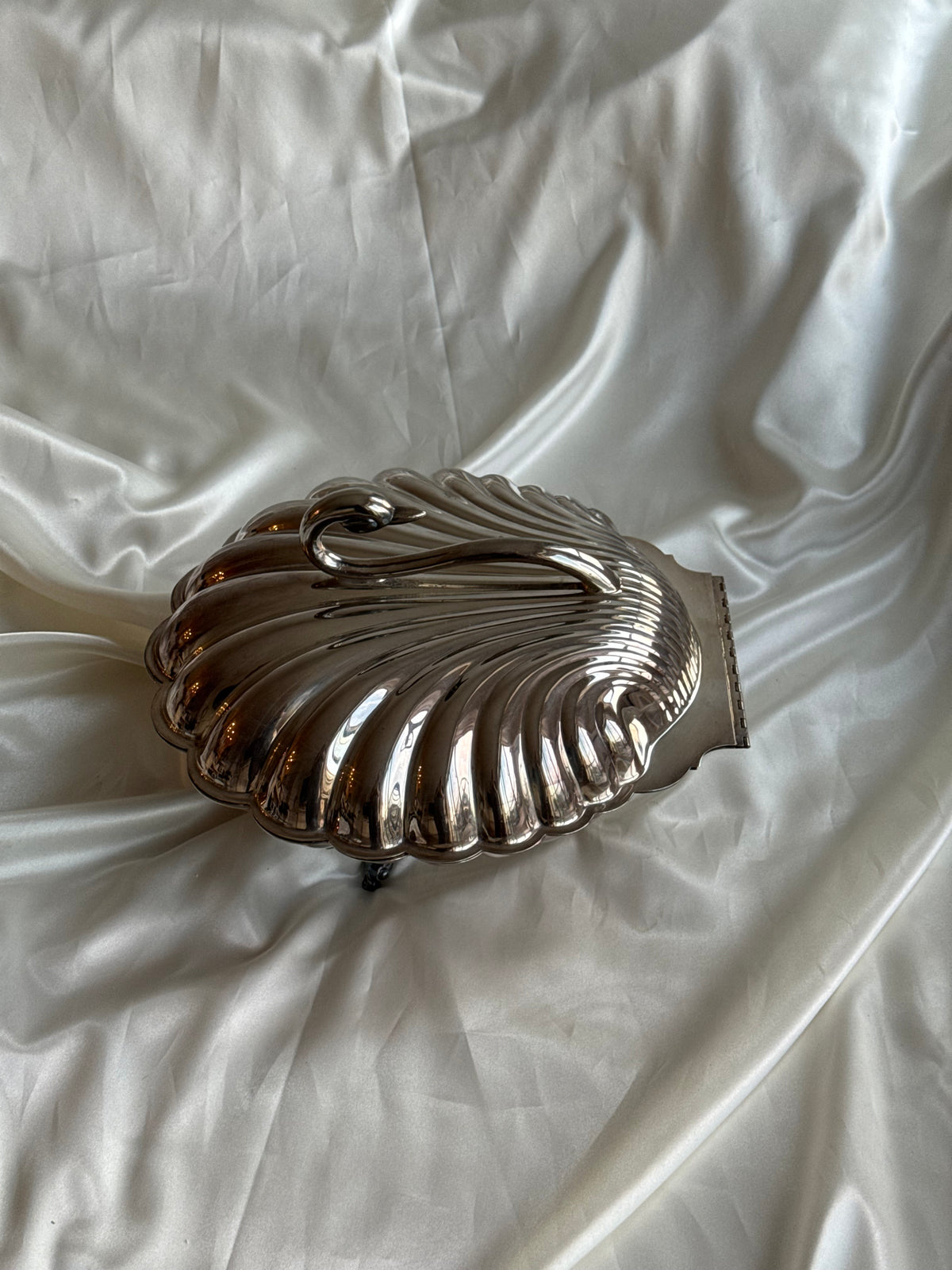 Vintage Leonard Silver Plated Swan & Shell Serving Dish