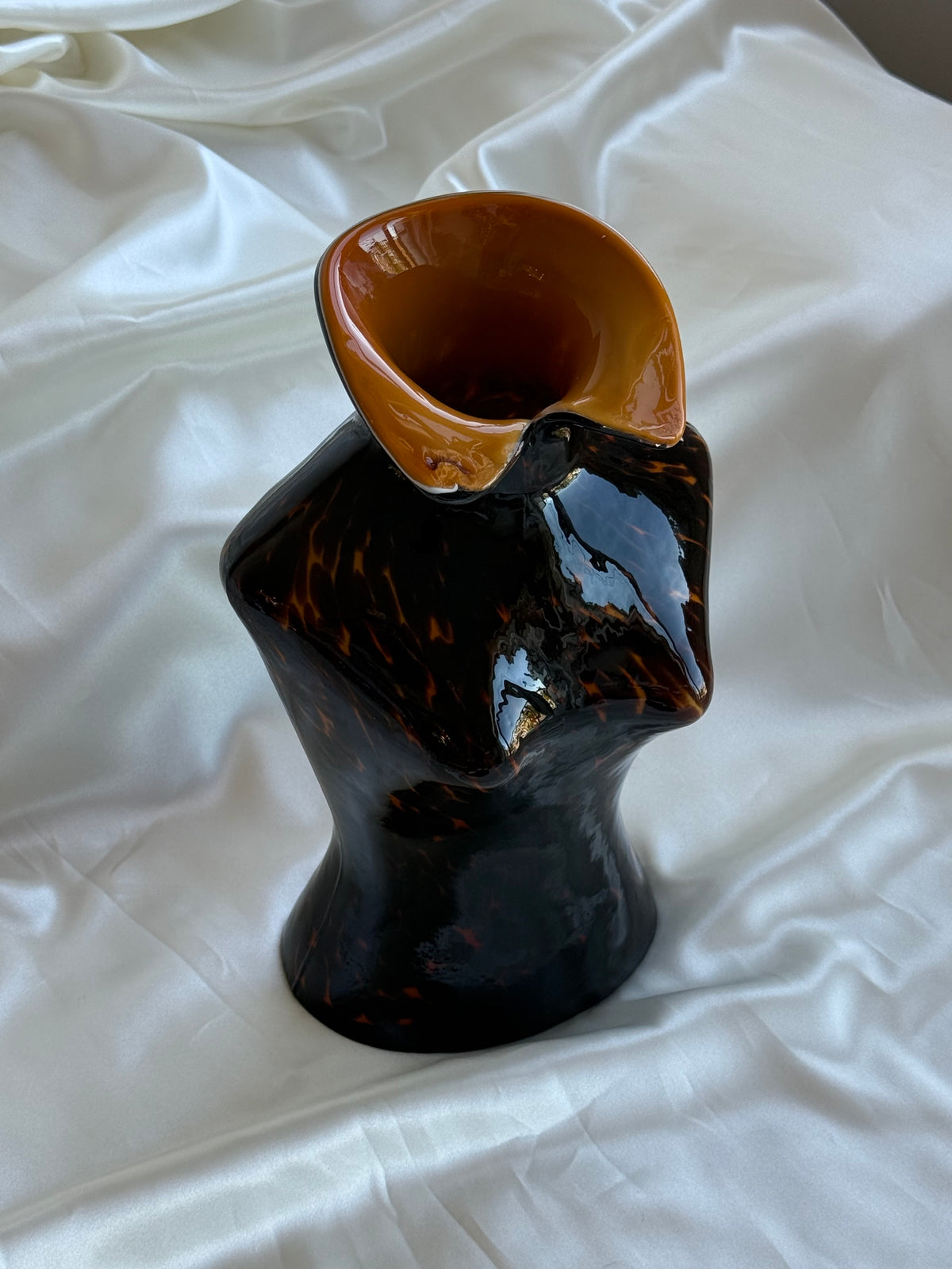 Vintage Tortoiseshell Art Glass Female Torso Vase