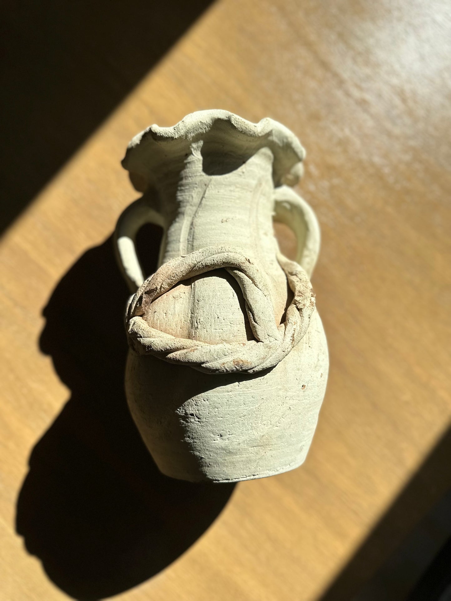 Clay hanging vase