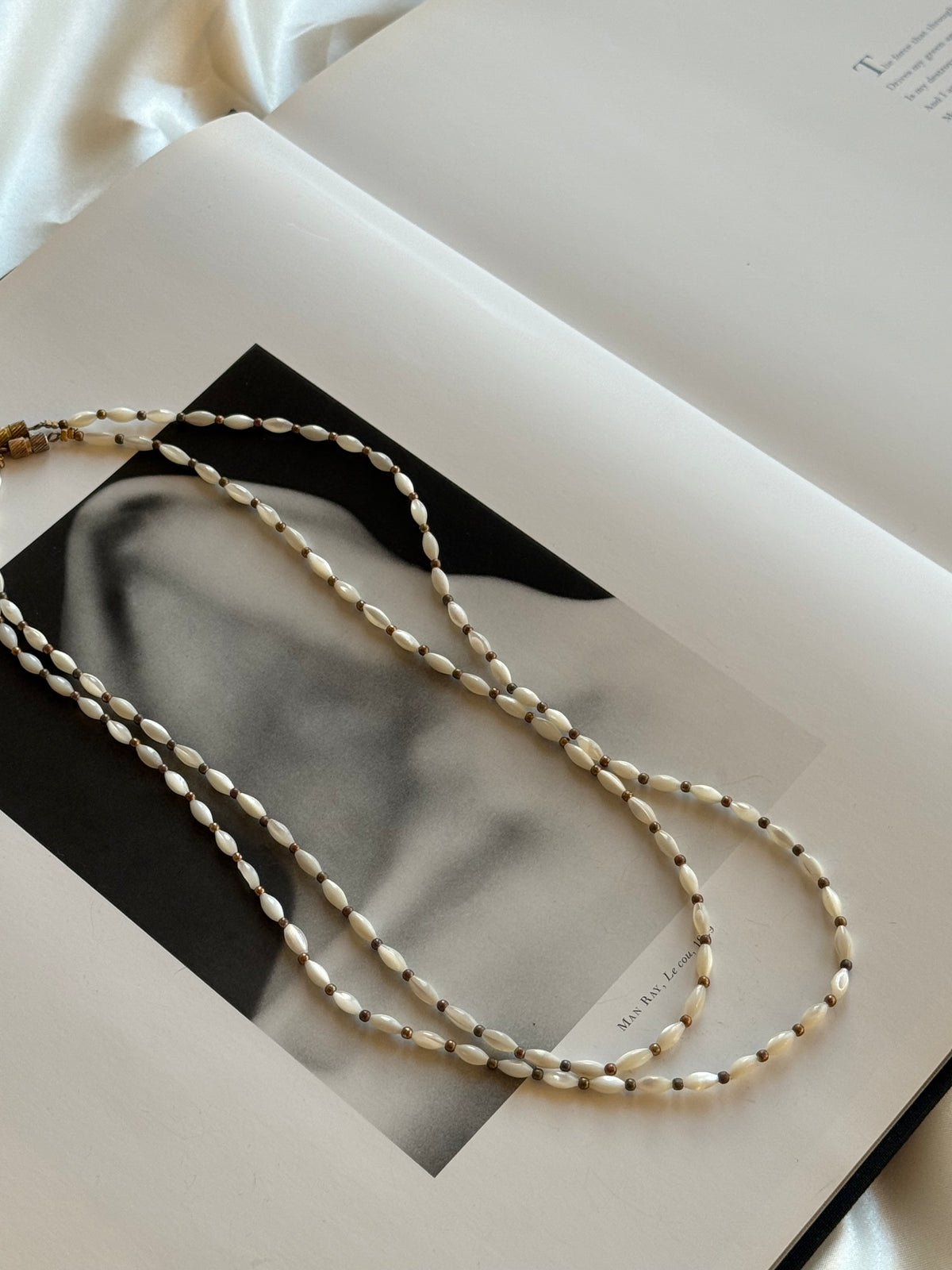 Vintage Mother-of-Pearl Beaded Necklace – 20”