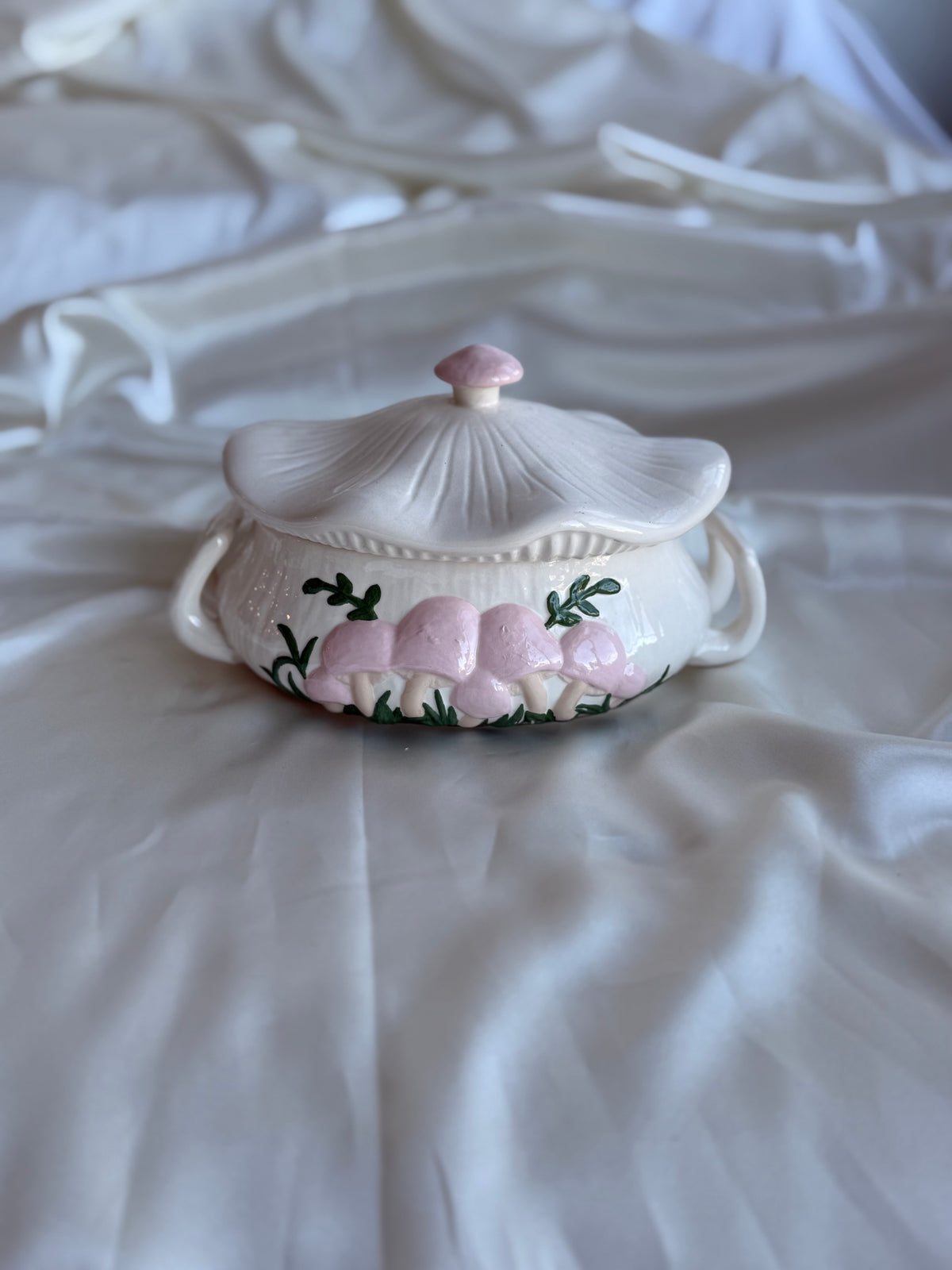 Vintage Ceramic Mushroom Tureen / Covered Serving Bowl
