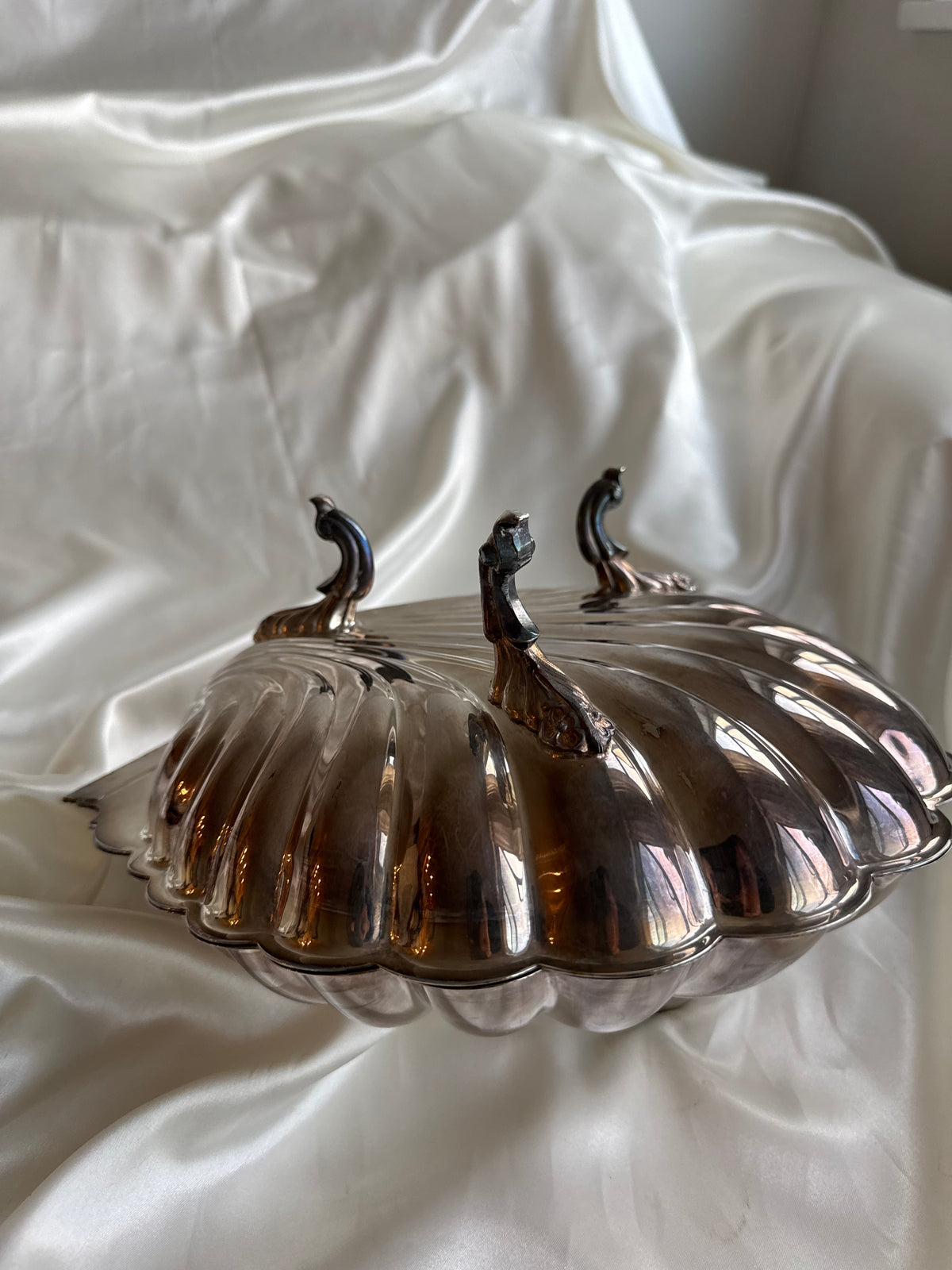 Vintage Leonard Silver Plated Swan & Shell Serving Dish