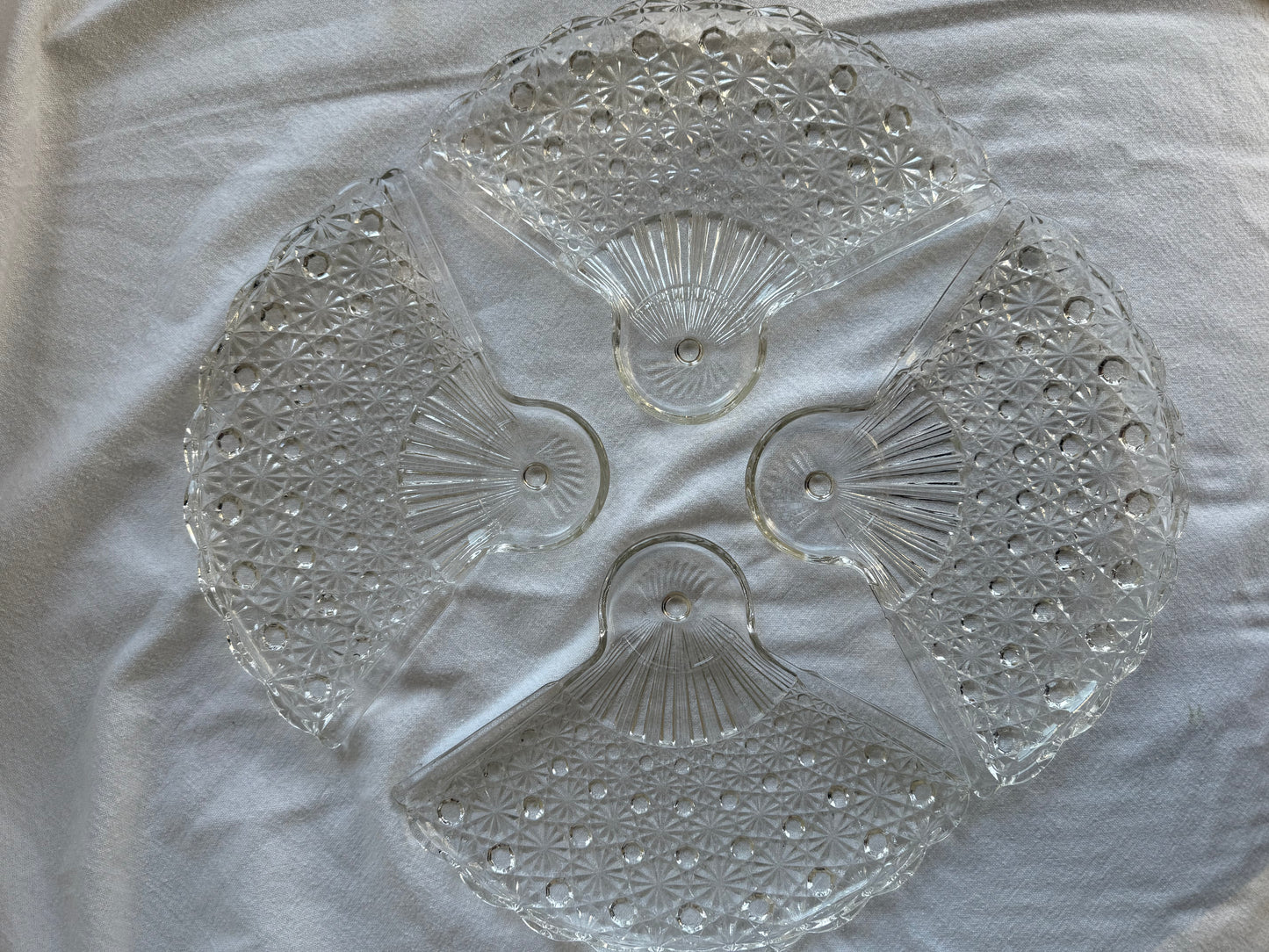 Vintage Pressed Glass Fan-Shaped Plates – Set of 4