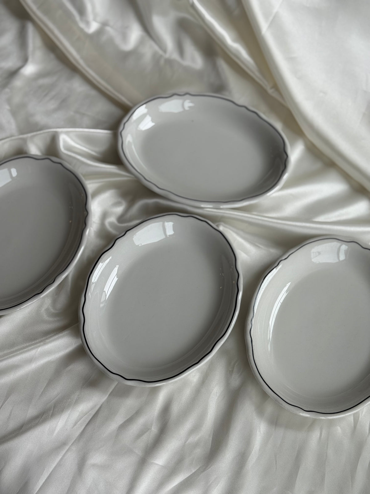 Vintage Scalloped Oval Serving Plates