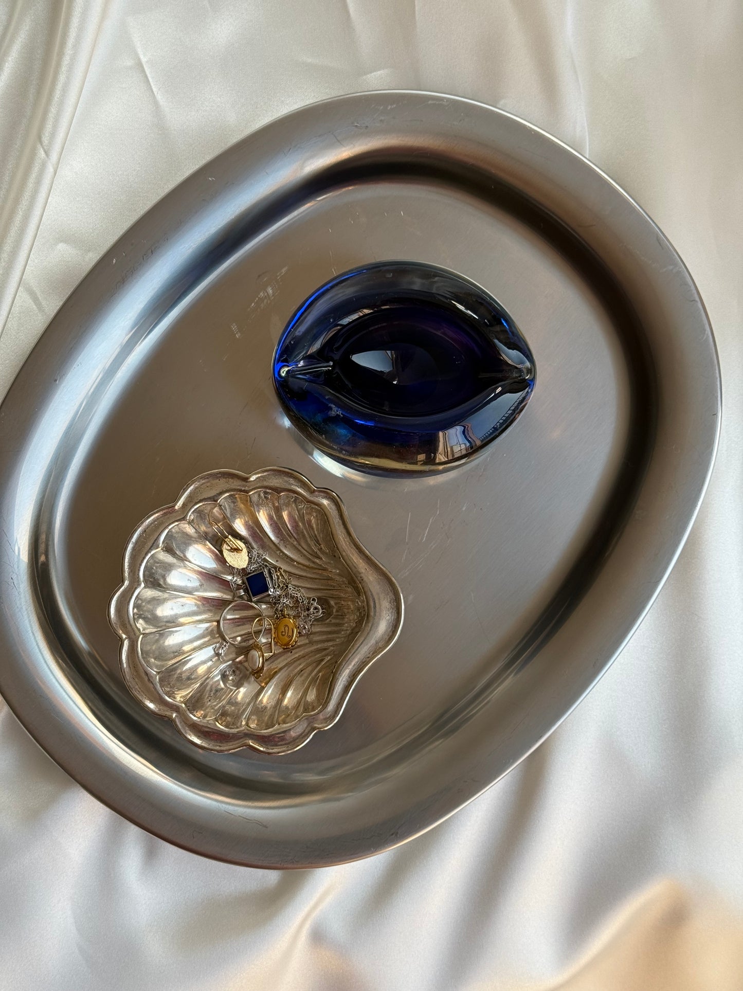 Vintage Cobalt Blue Art Glass Eye Ashtray