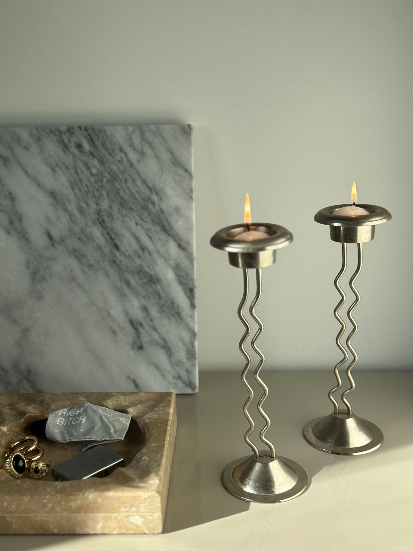 Squiggle candleholders